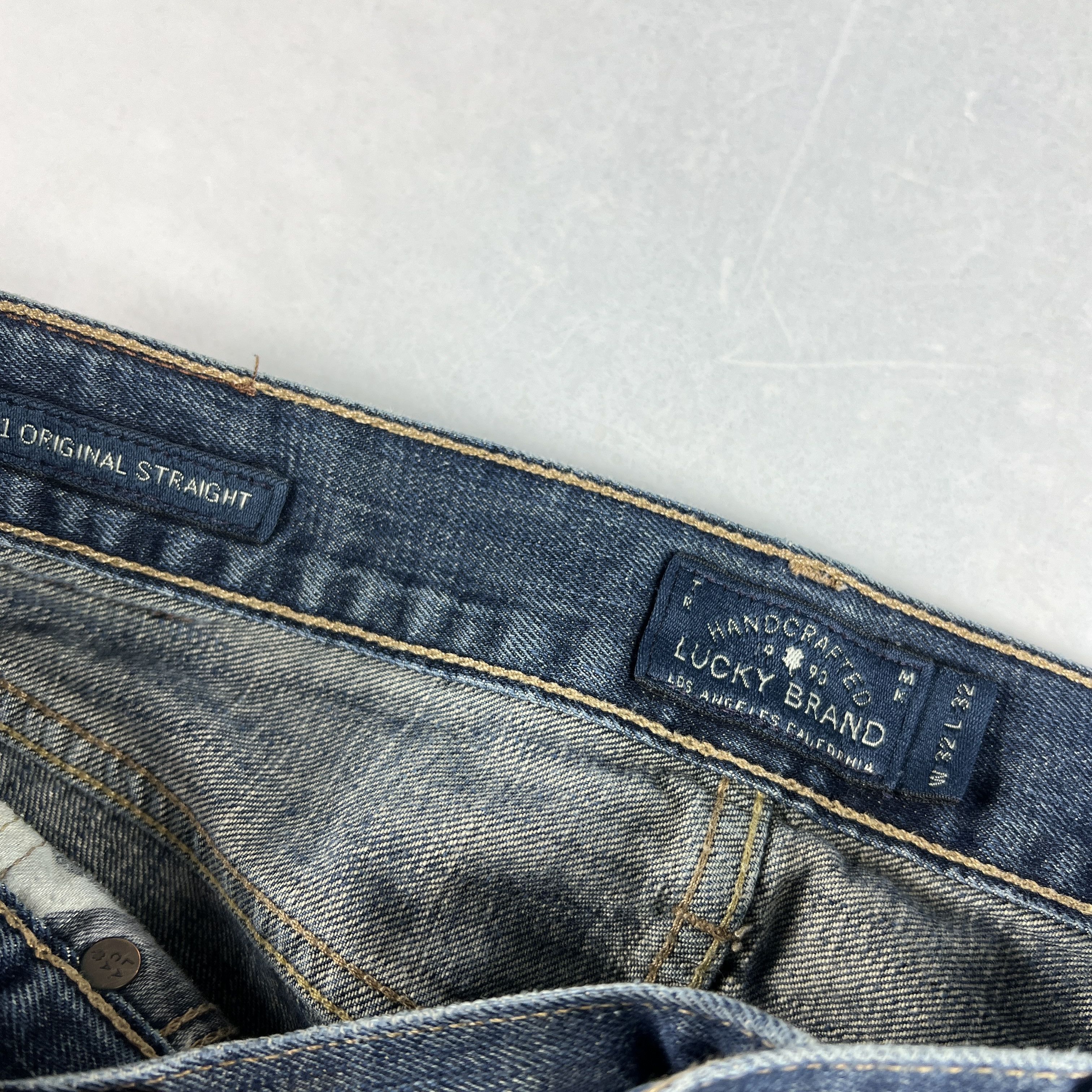 Lucky Brand Lucky Brand Jeans 221 Straight Blue Faded Distressed Denim Size US 33 - 8 Thumbnail
