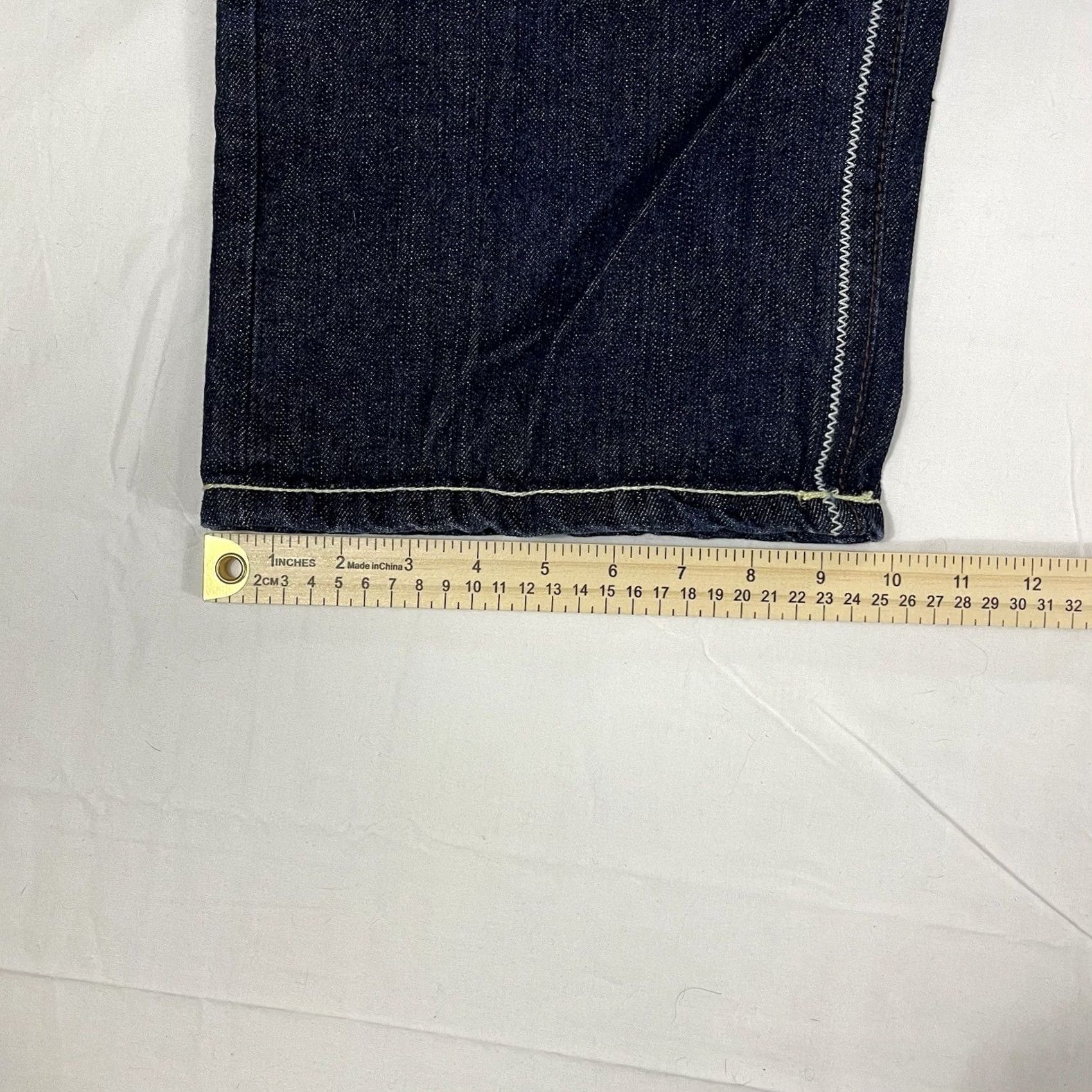 Coogi COOGI Jeans Shirt 38x34 Men 5-Pocket Knit Flap Pocket Embroidered Logo 90s Hip Hop Blue Cotton Baggy Relaxed Vintage No Size US M / EU 48-50 / 2 - 5 Thumbnail