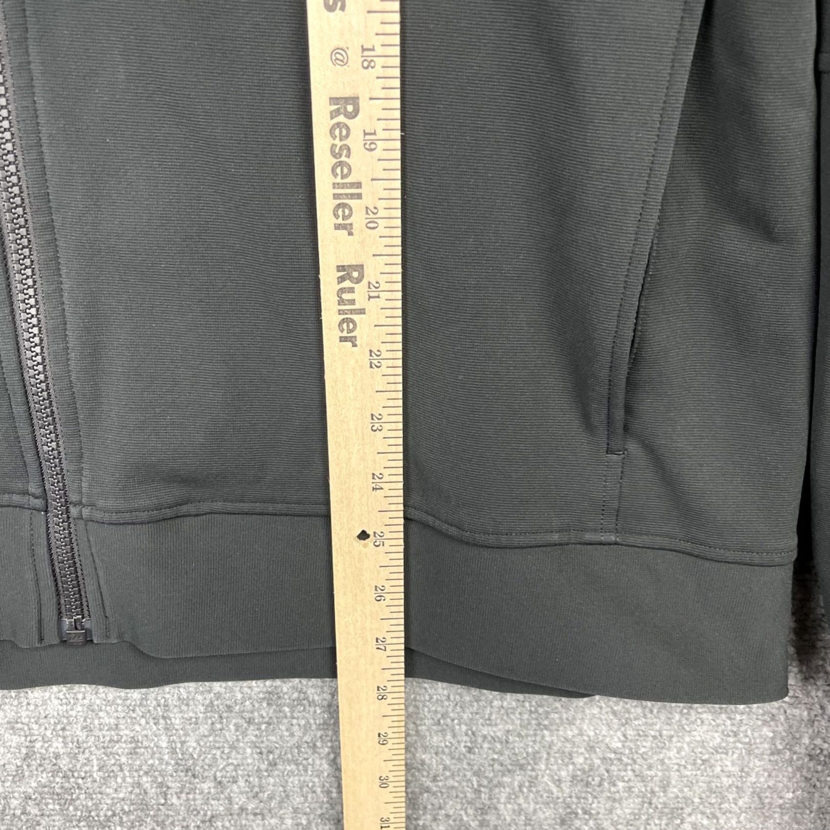 Lululemon Lululemon Sojourn Jacket Mens 2XL Black Performance Stretch Full Zip Active Shirt Size US XXL / EU 58 / 5 - 6 Thumbnail