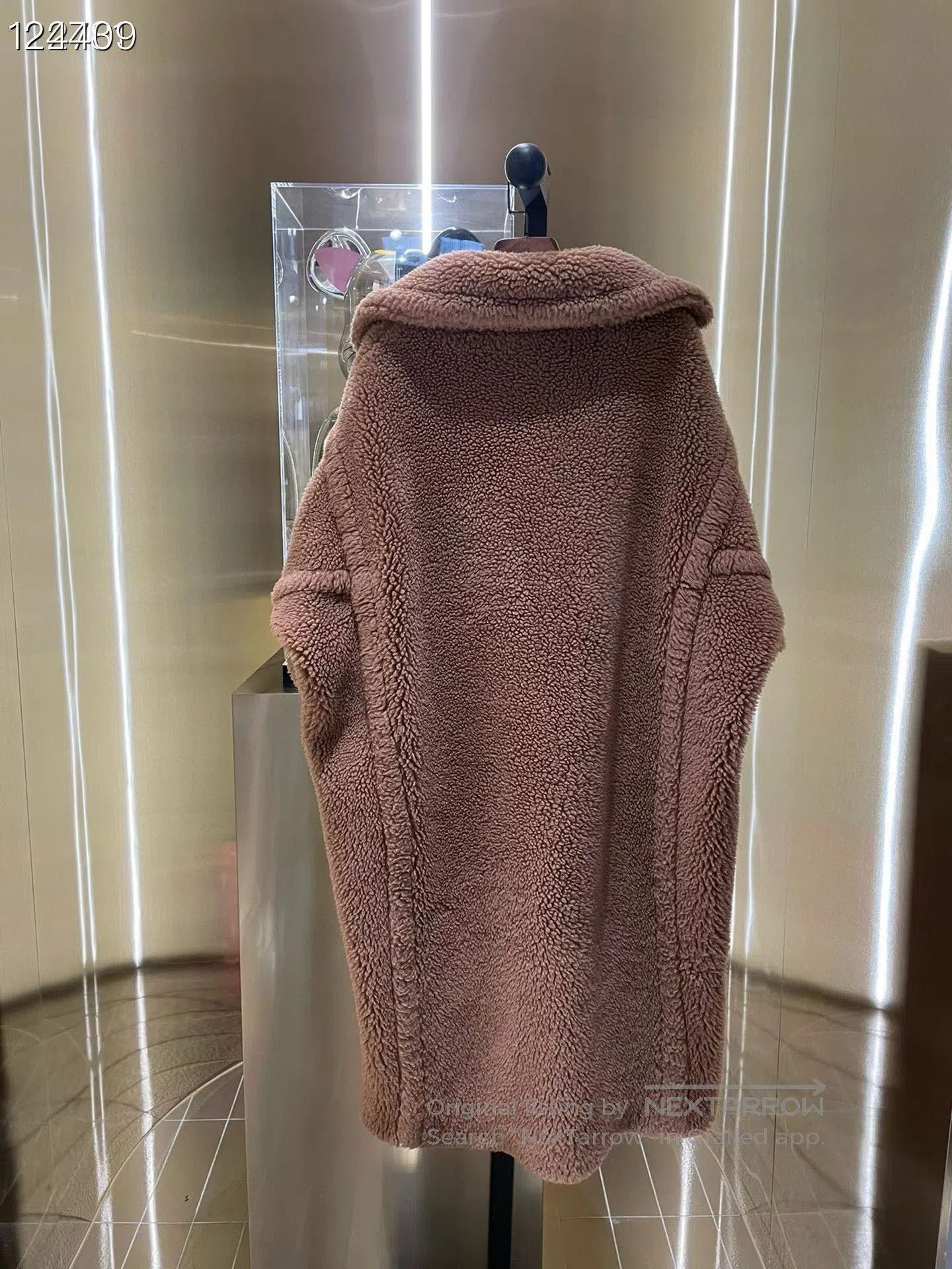 Max Mara Maxmara Camel Teddy Coat. Size M / US 6-8 / IT 42-44 - 2 Thumbnail