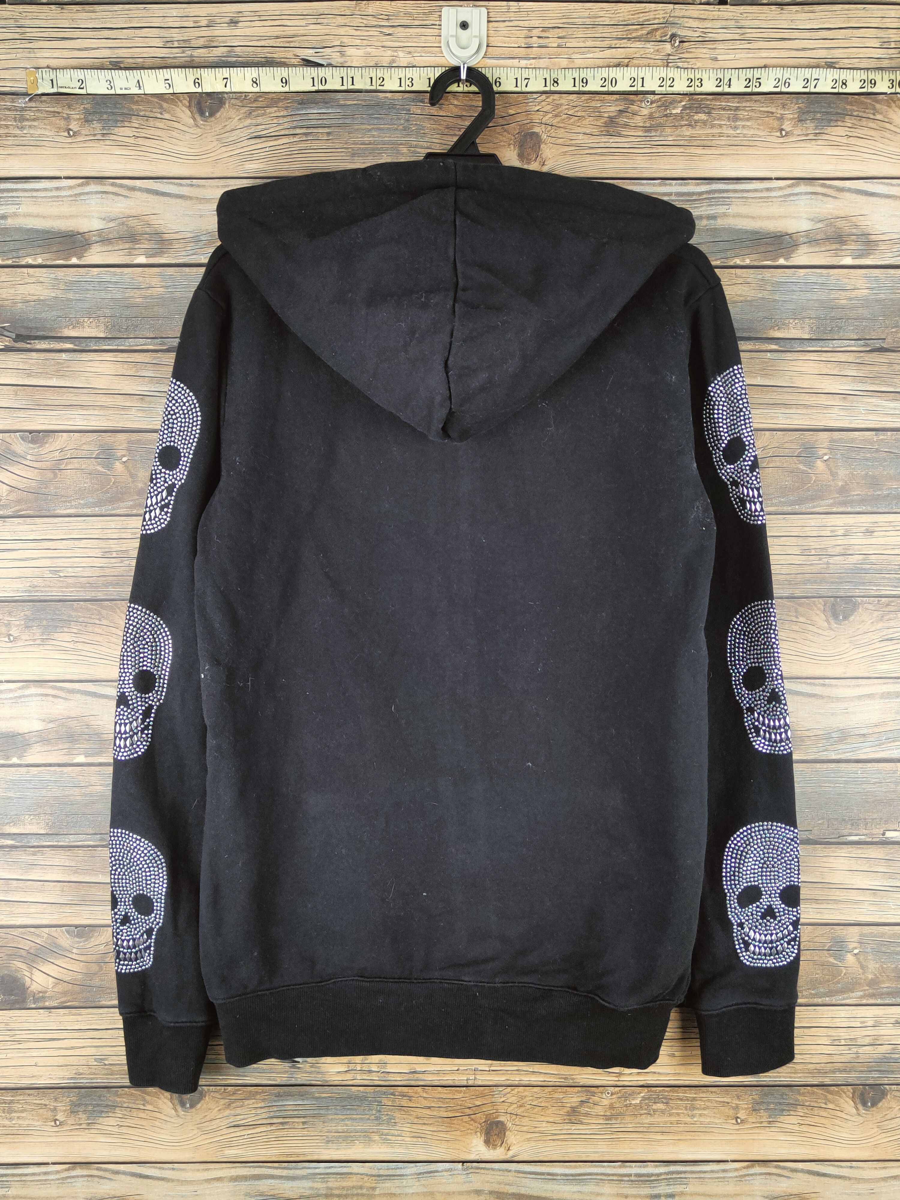 Japanese Brand DL Japan streetwear Black Skulls Hoodie Sweaters #47-107 Size US M / EU 48-50 / 2 - 8 Thumbnail