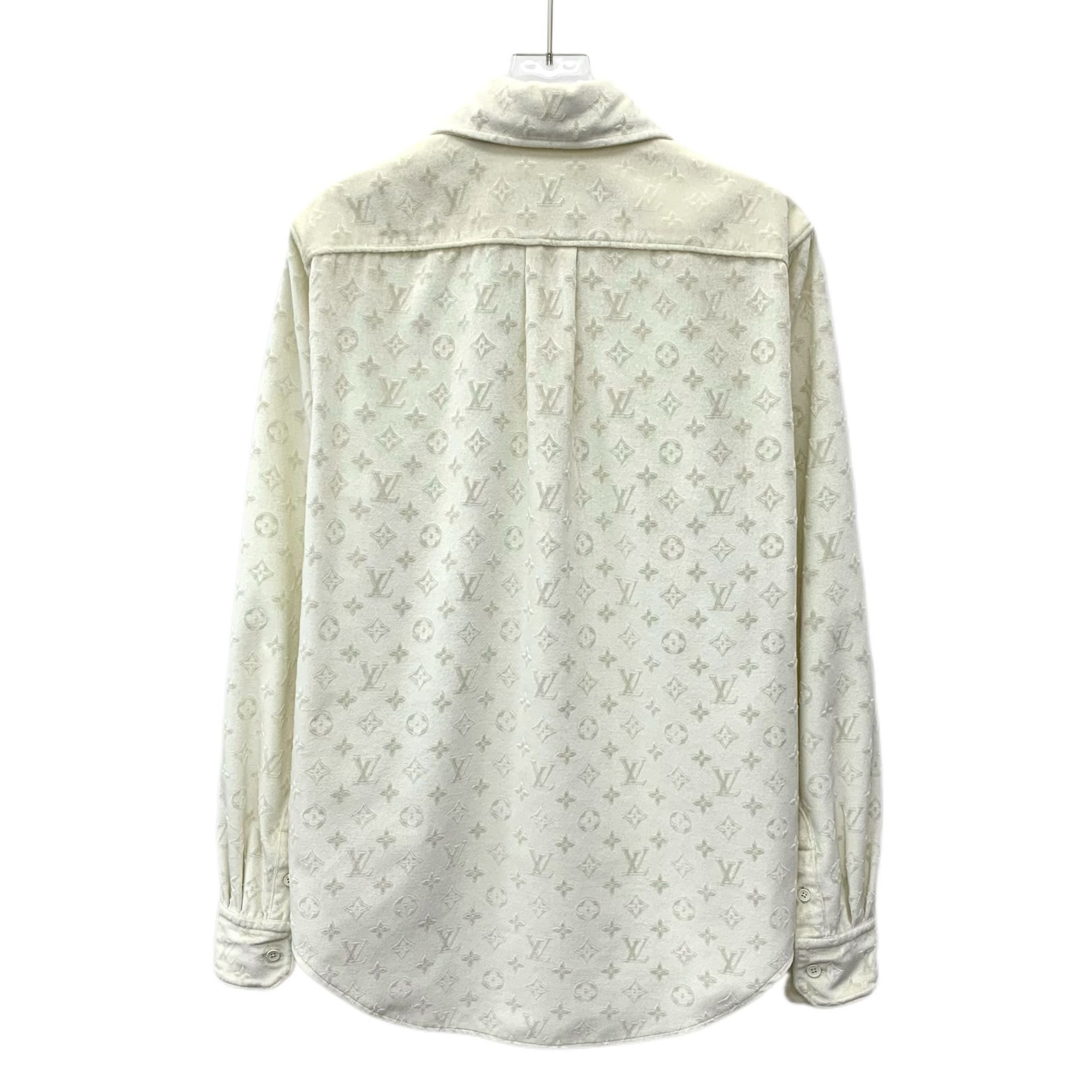 Louis Vuitton Louis Vuitton S White Logo Embossed Long-Sleeved Shirt 100% Size US S / EU 44-46 / 1 - 8 Thumbnail
