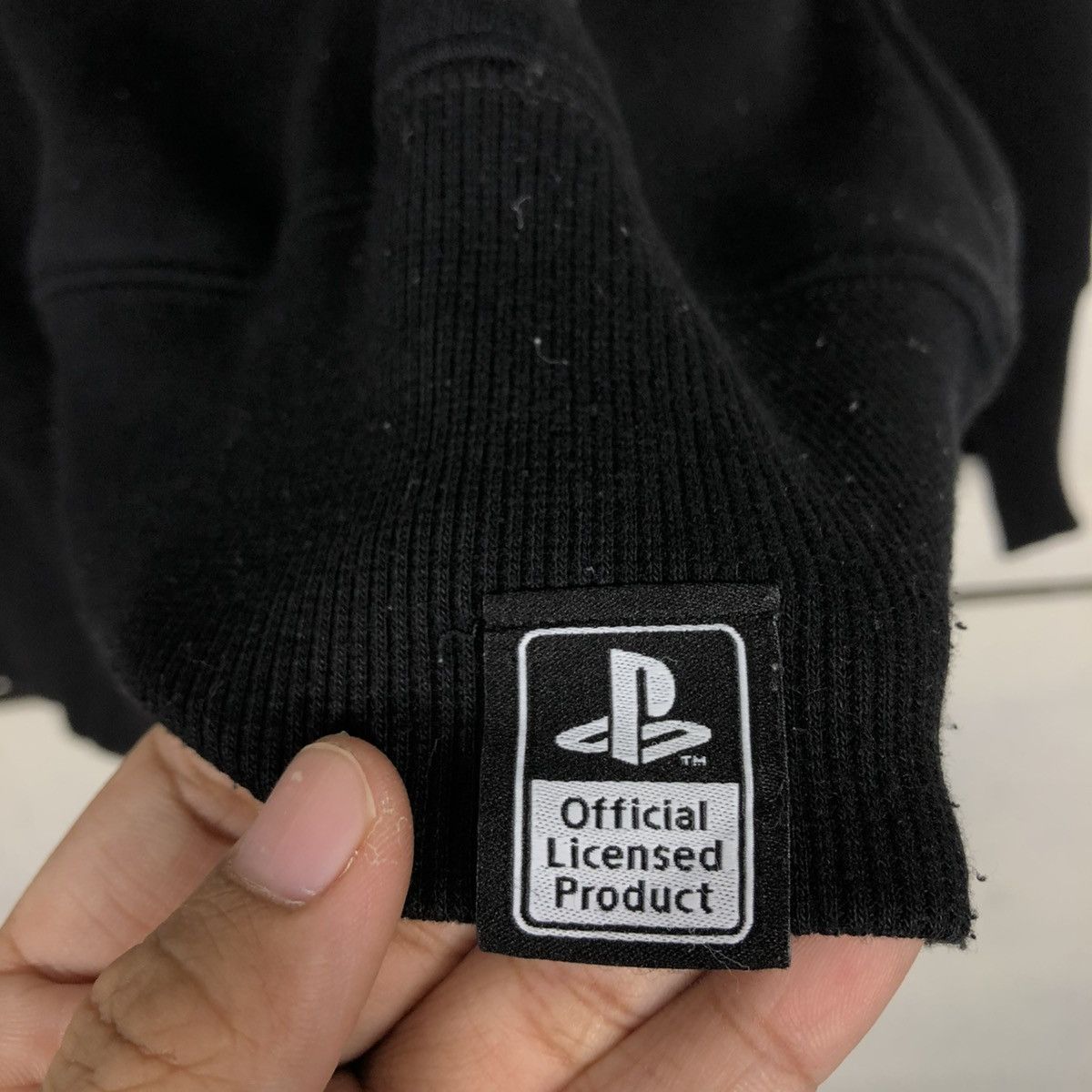 Japanese Brand 🔥VINTAGE SWEATSHIRT PLAYSTATION BIG LOGO DESIGN Size US XL / EU 56 / 4 - 14 Thumbnail