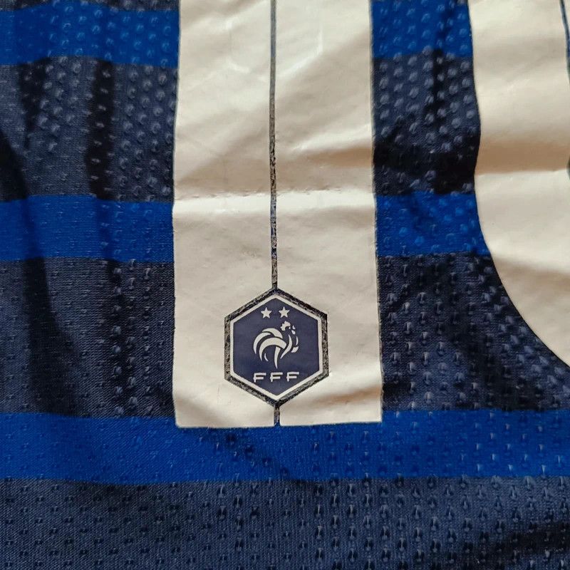 Nike Kylian Mbappe #10 France 2020-2021 Player Issue Jersey M Size US M / EU 48-50 / 2 - 4 Thumbnail