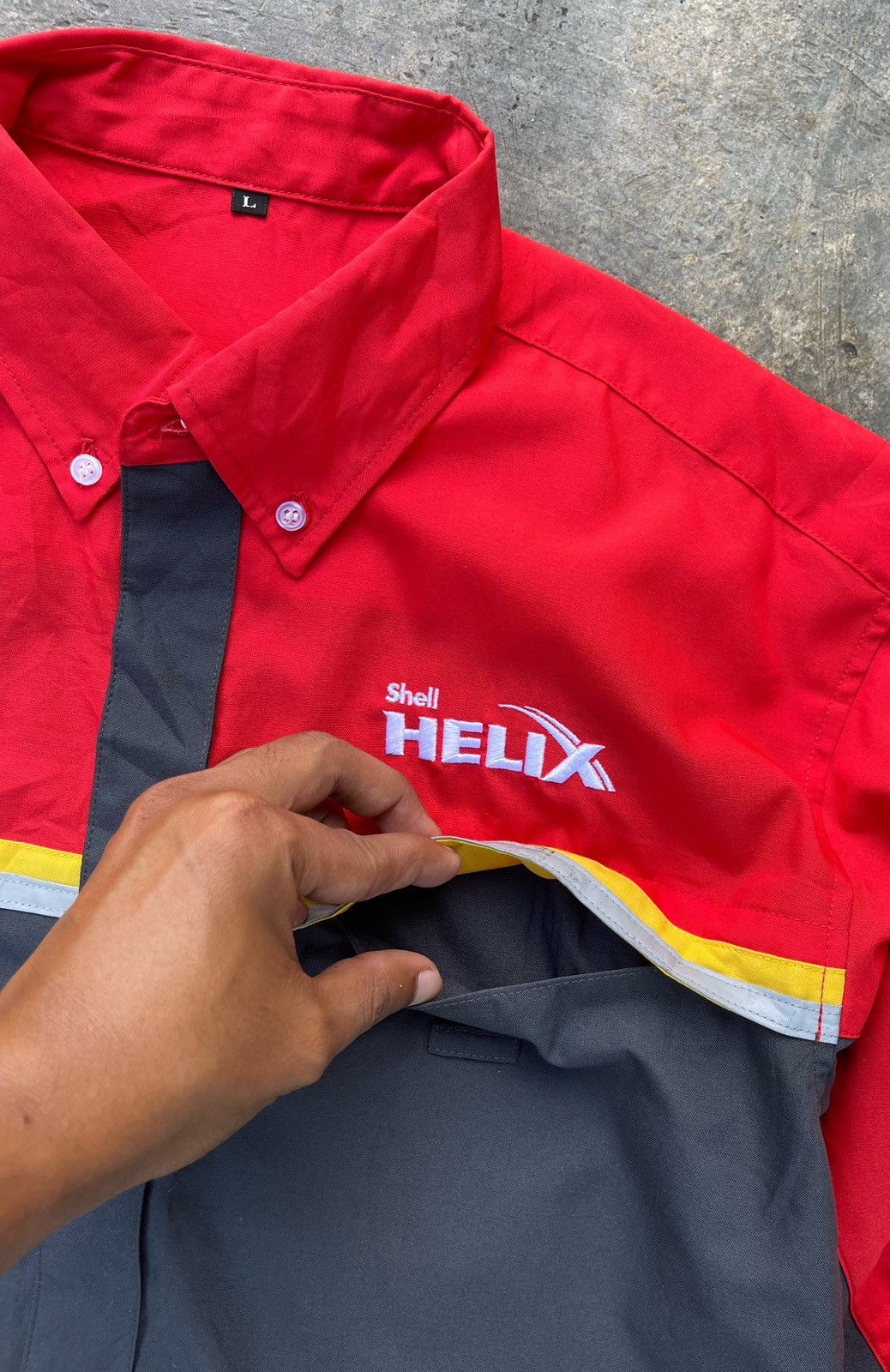 Ferrari × Sports Specialties 🔥Vintage Shell x Ferrari Workshirt Button Ups Size US L / EU 52-54 / 3 - 7 Thumbnail