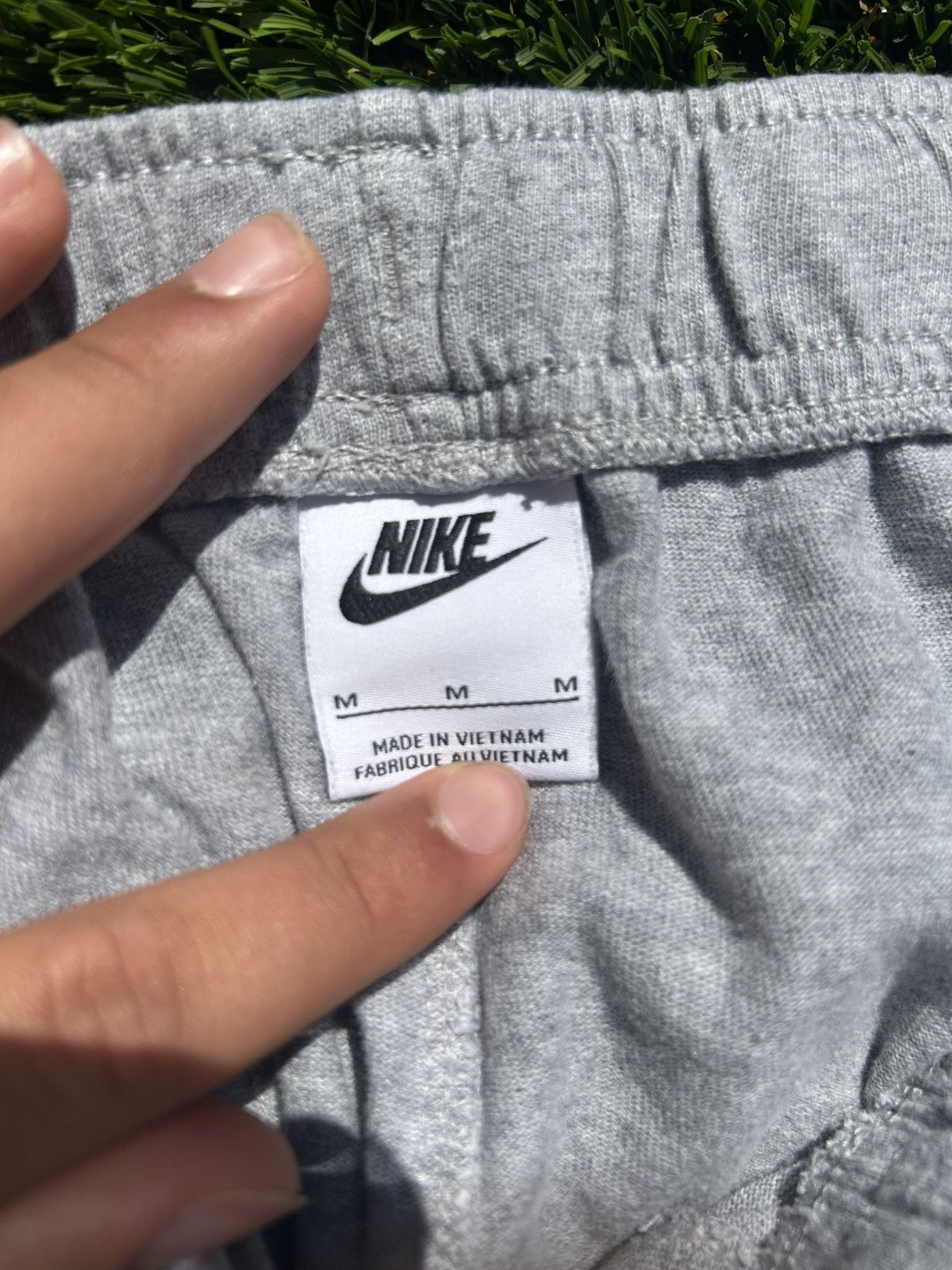 Nike Medium grey nike sweatpants Size US 32 / EU 48 - 4 Thumbnail