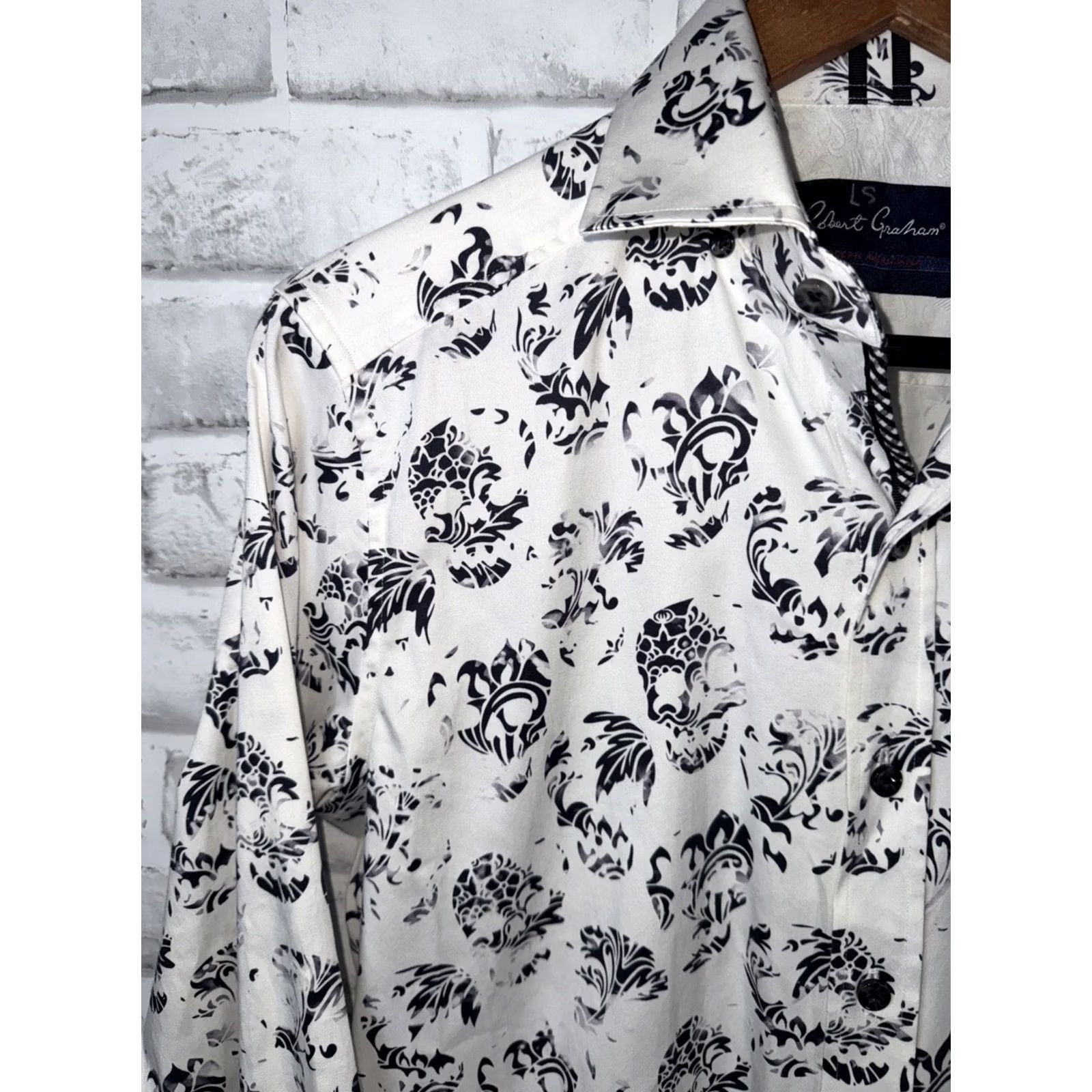 Robert Graham Robert Graham Skull Print Shirt Mens XS Modern Americana Size US XS / EU 42 / 0 - 6 Thumbnail
