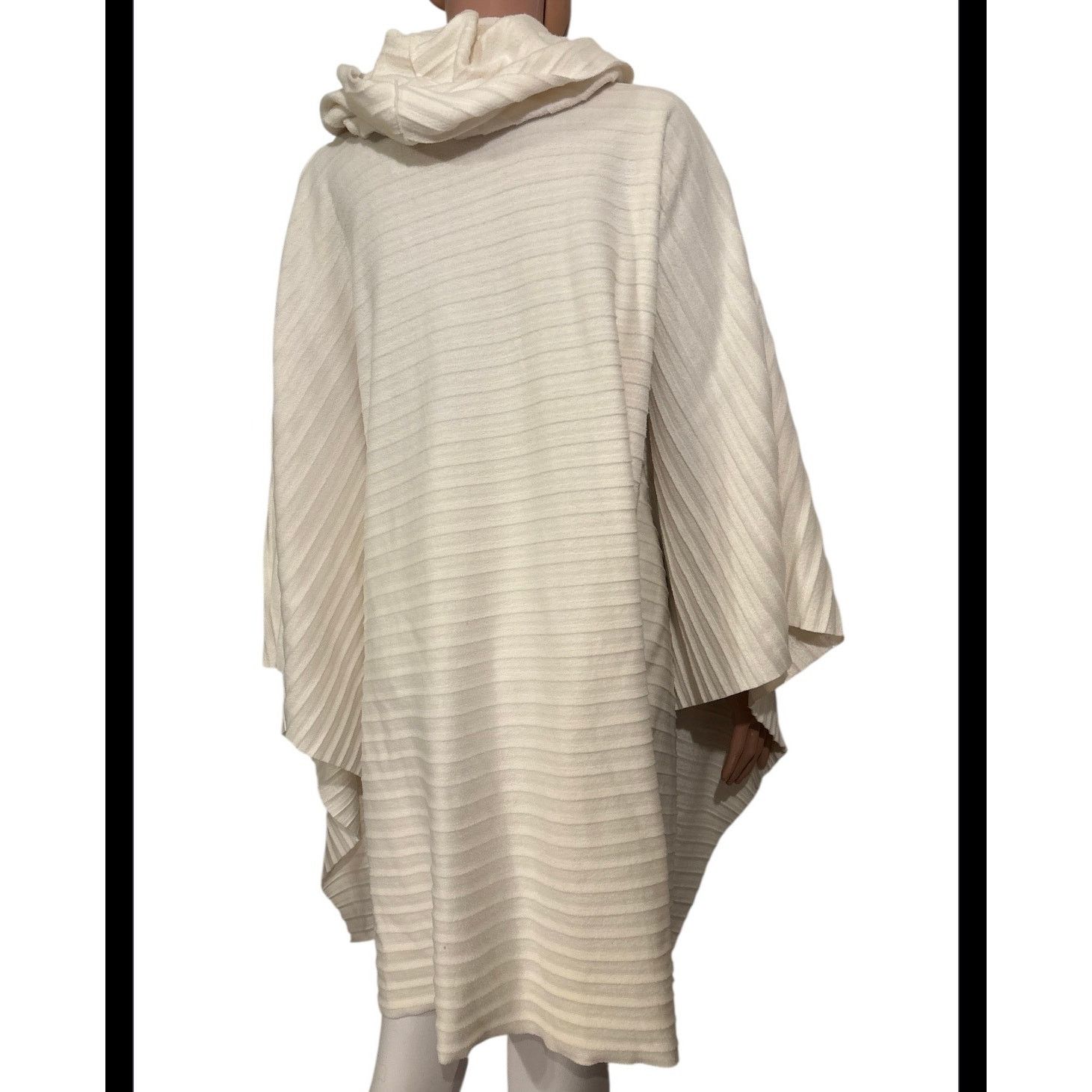 The Unbranded Brand LeModa Ivory Poncho One Size Size ONE SIZE - 4 Thumbnail
