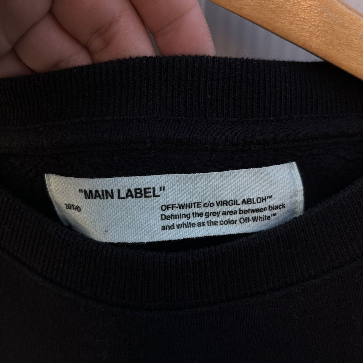 Off-White 2021 Off White Galaxy Brushed ‘Seeing Things’ Crewneck Sz L Size US L / EU 52-54 / 3 - 3 Thumbnail