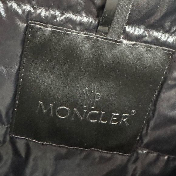 Moncler Moncler Mathot Colorblock Down Jacket White Black Men’s Size Size US XXL / EU 58 / 5 - 4 Thumbnail