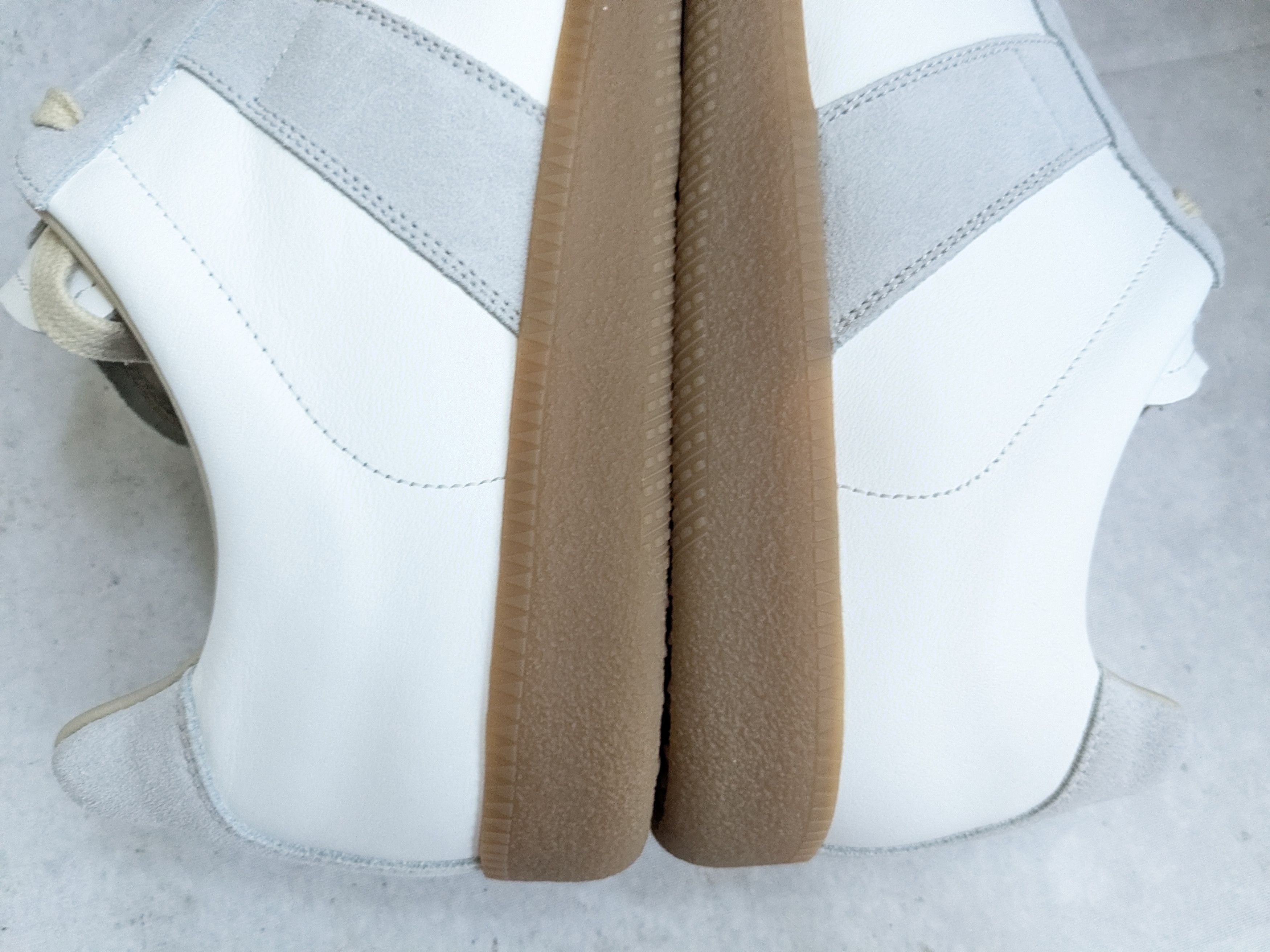 Maison Margiela Maison Margiela Replica GAT White Gray 12 45 Low Tops Size US 12 / EU 45 - 9 Thumbnail
