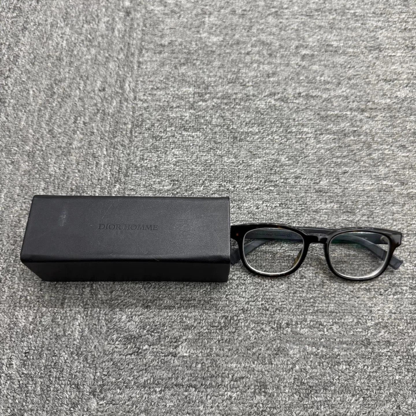 Dior Dior Black Frame Plain Glasses. Size ONE SIZE - 1 Thumbnail