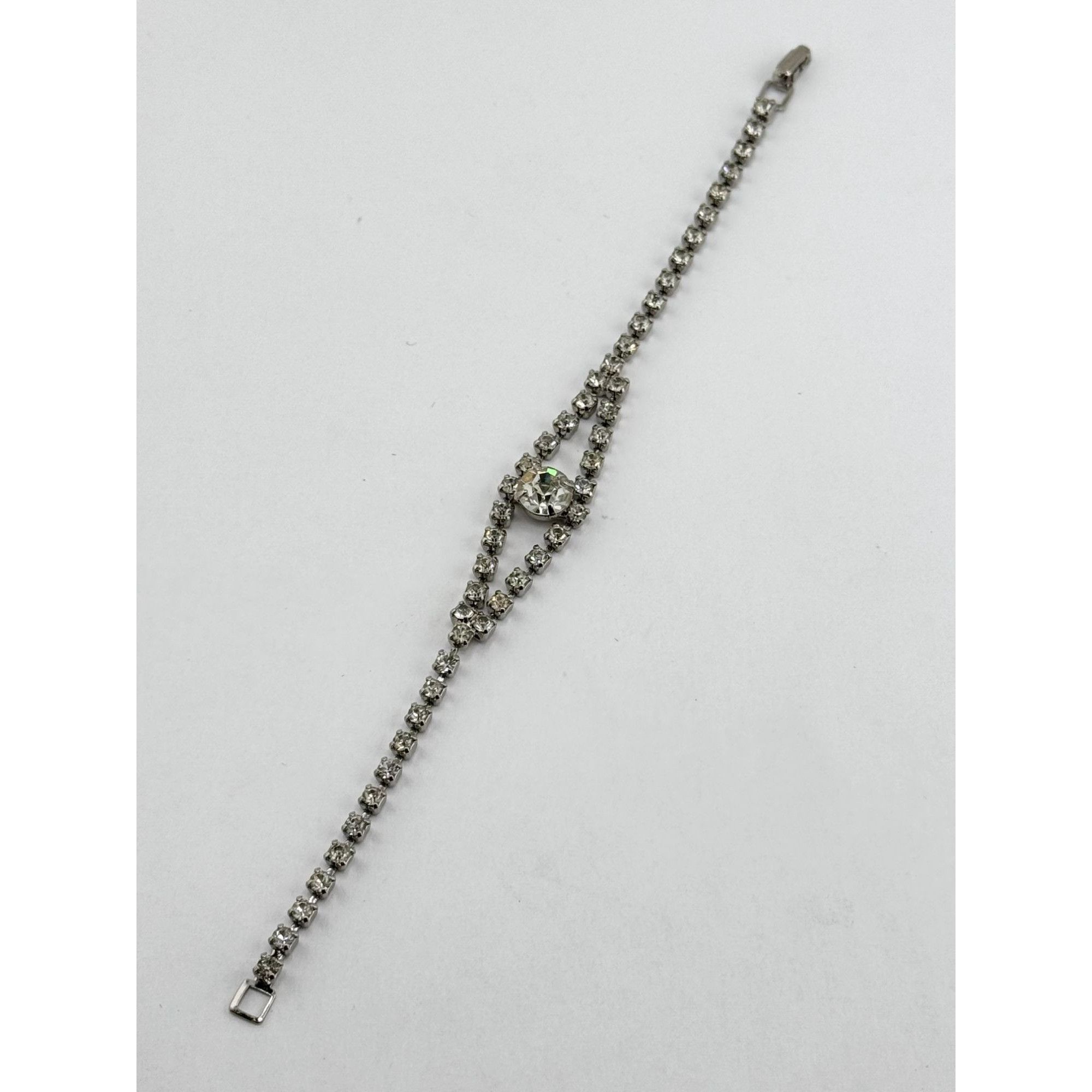 Vintage Vintage glass rhinestone bracelet Size ONE SIZE - 4 Thumbnail