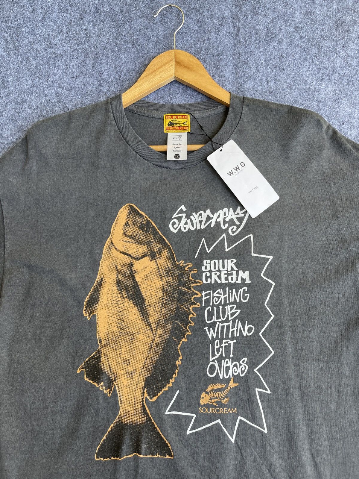 Japanese Brand Rare🔥SOUR CREAM Like Stussy Tee Size US XL / EU 56 / 4 - 14 Thumbnail