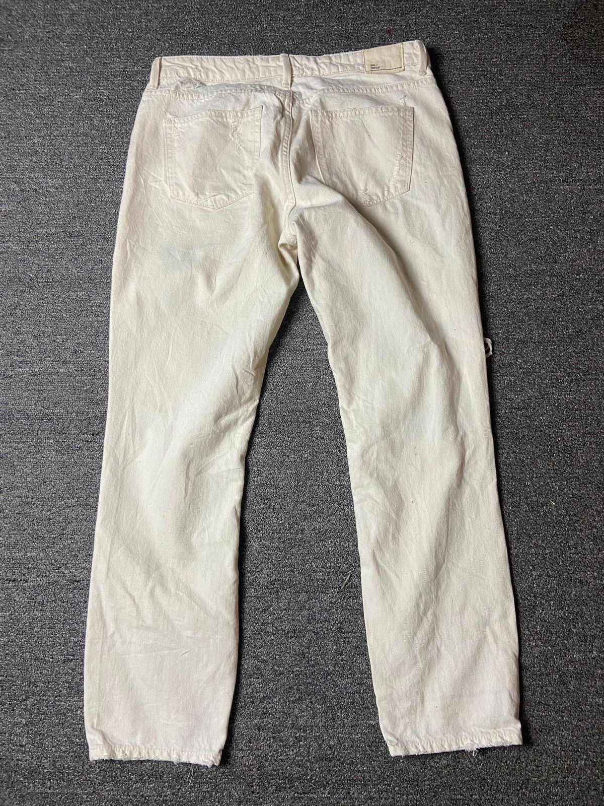 Zara Zara Trafaluc Distressed Denim Jeans (145) Size US 32 / EU 48 - 2 Thumbnail