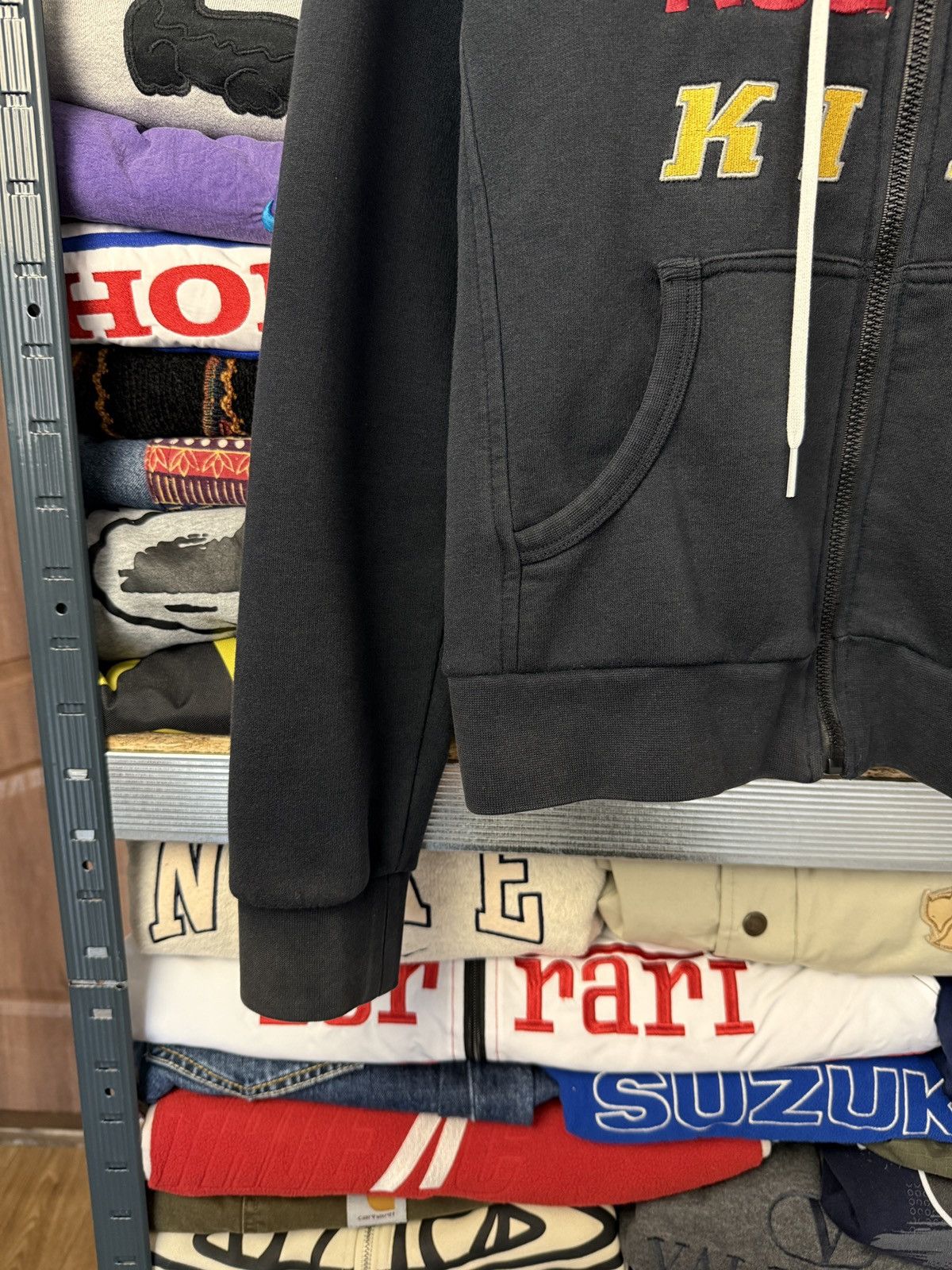 Japanese Brand Red Bull Vintage Zip Hoodie Big Center Logo Y2K Size US S / EU 44-46 / 1 - 5 Thumbnail