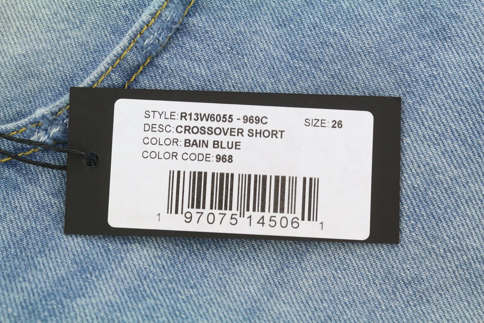 R13 CROSS OVER 26 Washed Denim Zip Asymmetrical Shorts 86133 Size 26" / US 2 / IT 38 - 7 Thumbnail