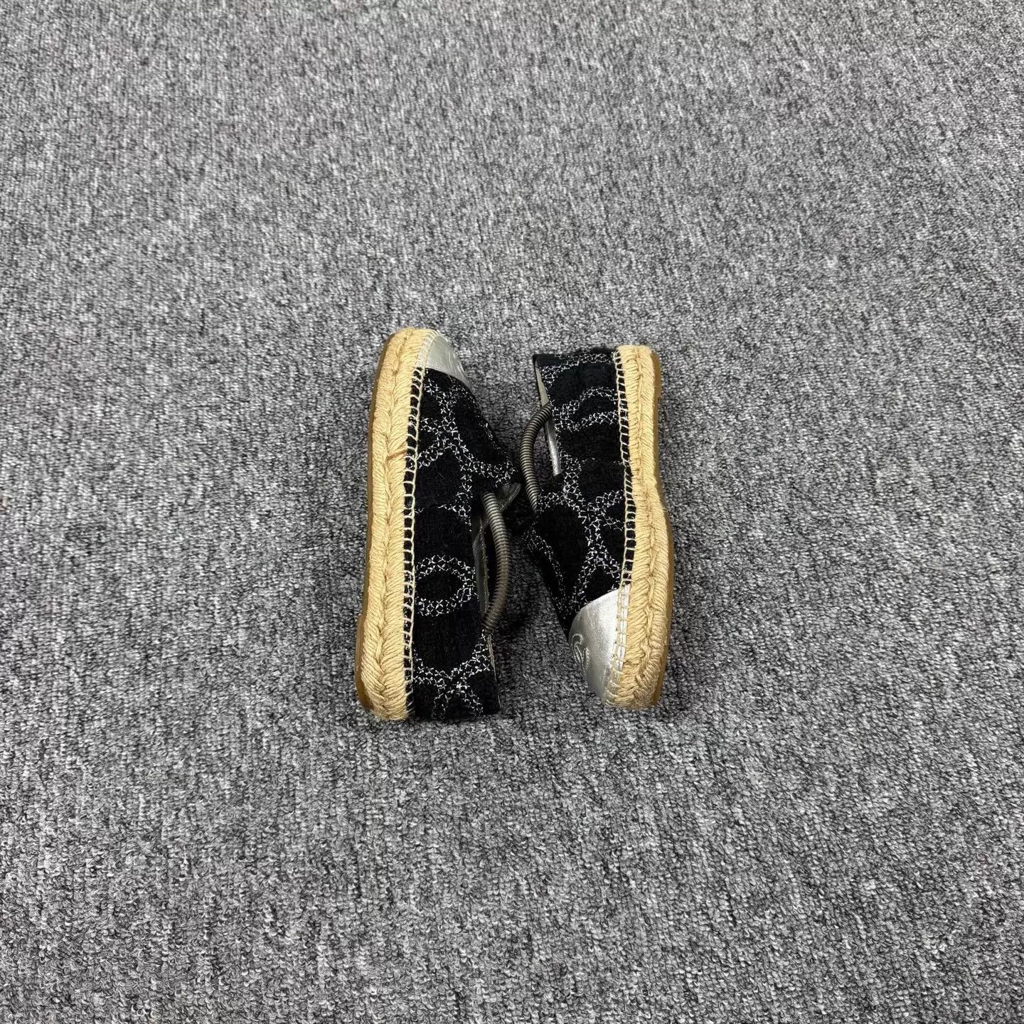 Chanel Chanel CC Wool Moccasin 37 99 New Size US 6.5 / IT 36.5 - 4 Thumbnail
