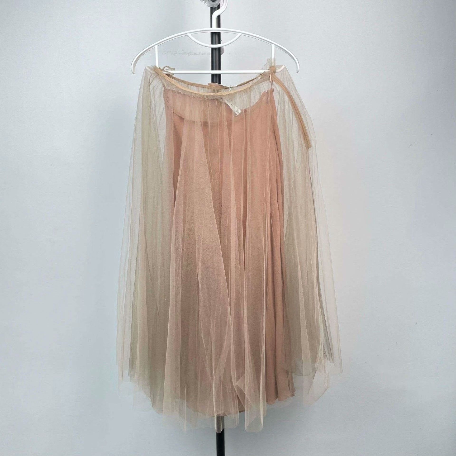 Dior Dior Pink Skirt S Women Size 26" / US 2 / IT 38 - 1 Thumbnail
