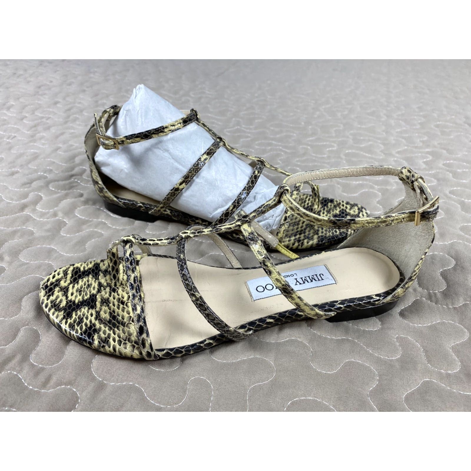 Jimmy Choo VINTAGE Jimmy Choo Snakeskin Elaphe Dory Gladiator Flat Thong Sandals Sz 36 6US EUC Women Gladiator Flat Sandals Snakeskin US 6 Womens Size US 6 / IT 36 - 2 Thumbnail