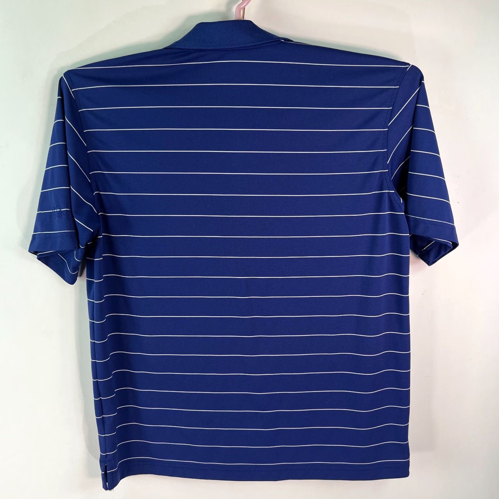Vintage Walter Hagen Polo Shirt Striped Blue Polo M Mens Shirt Short Sleeve Pullover Collared Casual Classic Knit Polyester 100% Buttonless? Size US M / EU 48-50 / 2 - 2 Thumbnail