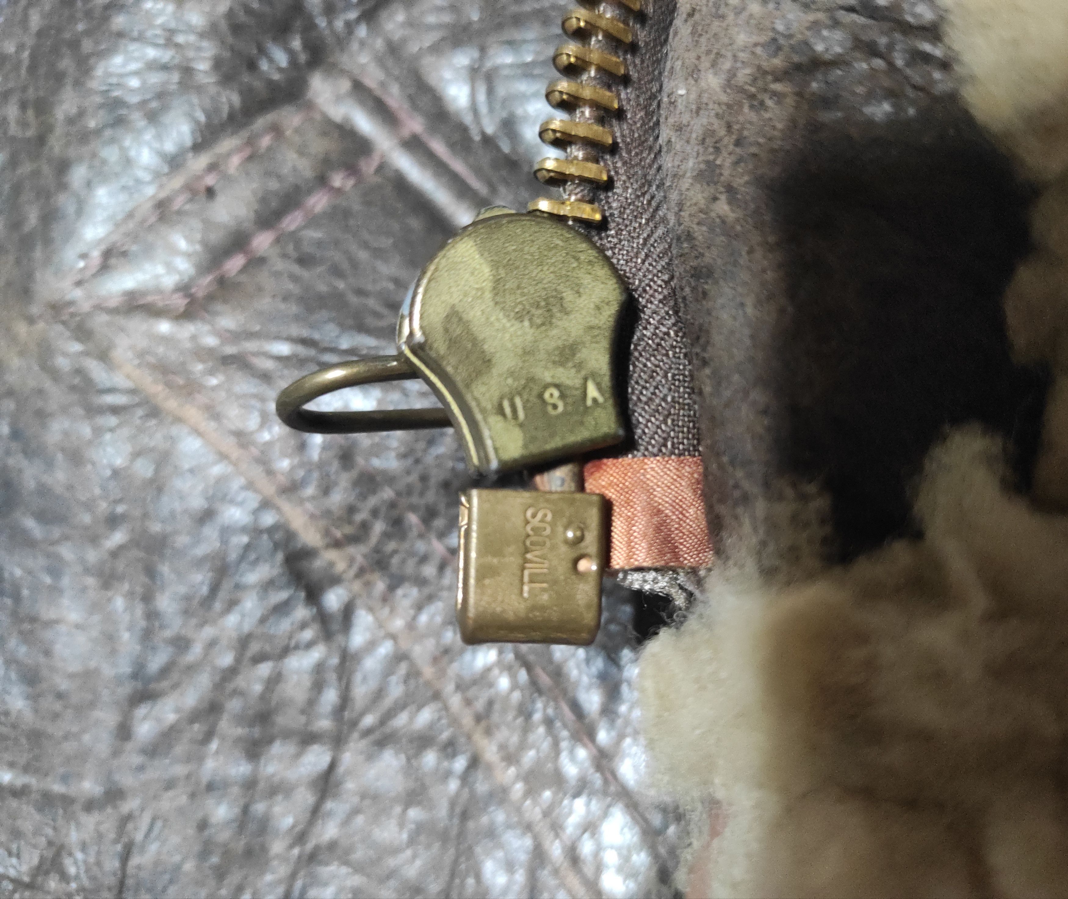 Beautiful AVIREX Type B-3 Flight Bomber Jacket