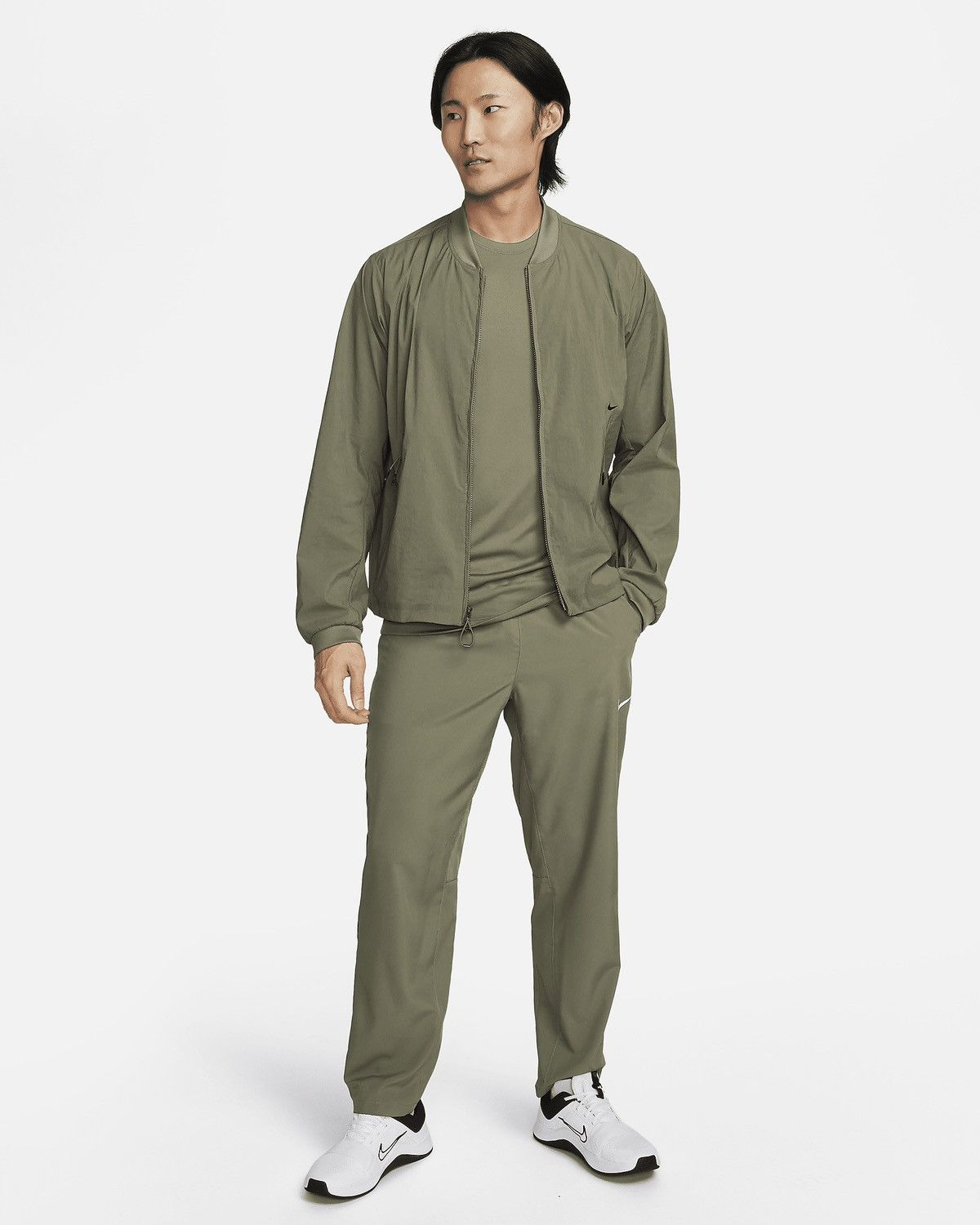 Nike Nike APS Repel Versatile Bomber Jacket Olive Green Size US L / EU 52-54 / 3 - 7 Thumbnail