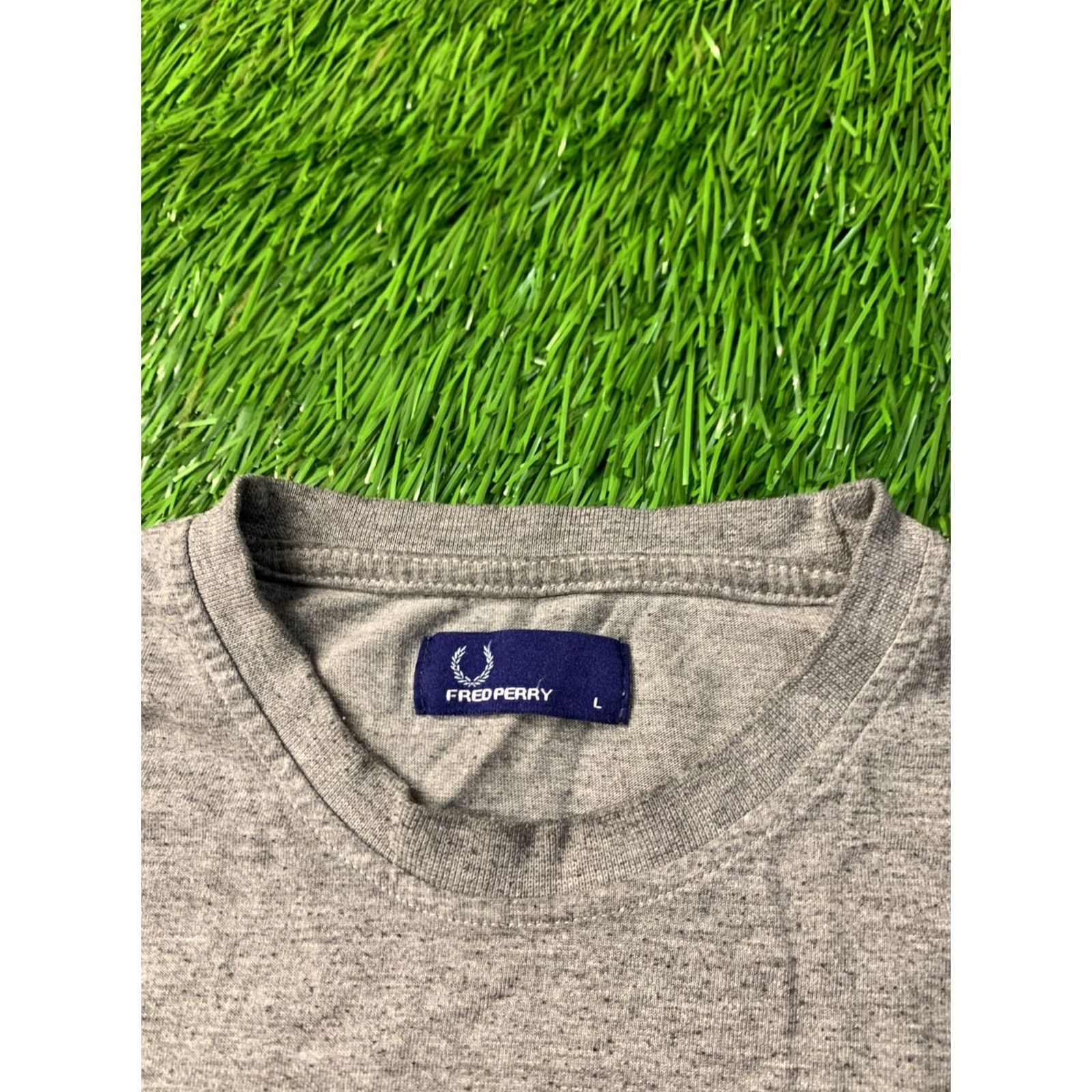 Fred Perry Nike Fred Perry Shirt Mens T-Shirt Jersey Cotton Size L Gray Short Sleeve Crew Neck Basic Shirt Regular Fit Vintage No Size US L / EU 52-54 / 3 - 4 Thumbnail