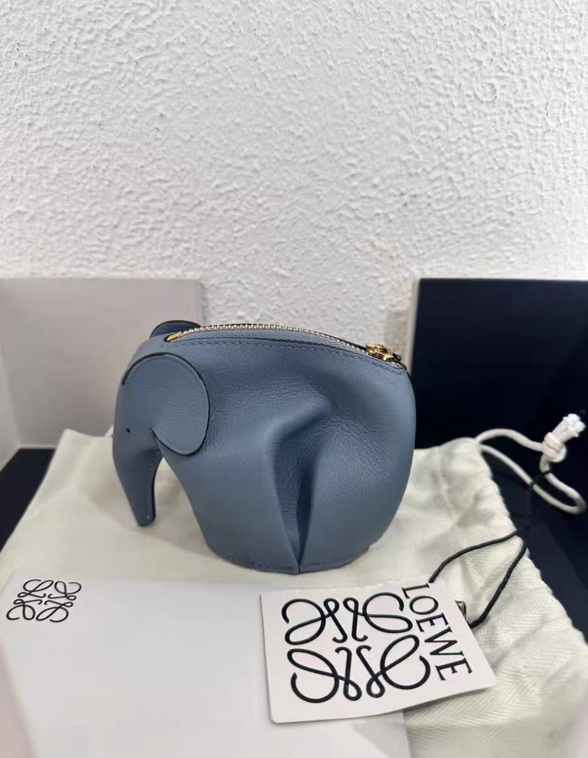 Loewe Loewe Elephant Keychain Coin Purse J38 Size ONE SIZE - 1 Thumbnail