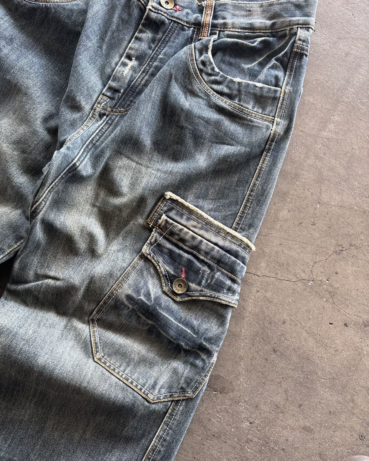 Japanese Brand Vintage Bang Bang Cargo Washed Denim Jeans Size US 32 / EU 48 - 2 Thumbnail