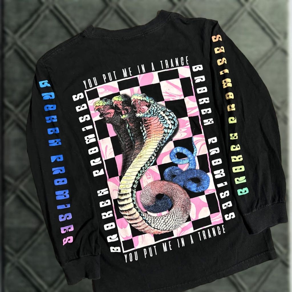 Broken Promises Co. Broken Promises Shirt Long Sleeve Mens S Black Snake 90s Graphic T-Shirt Size US S / EU 44-46 / 1 - 1 Thumbnail