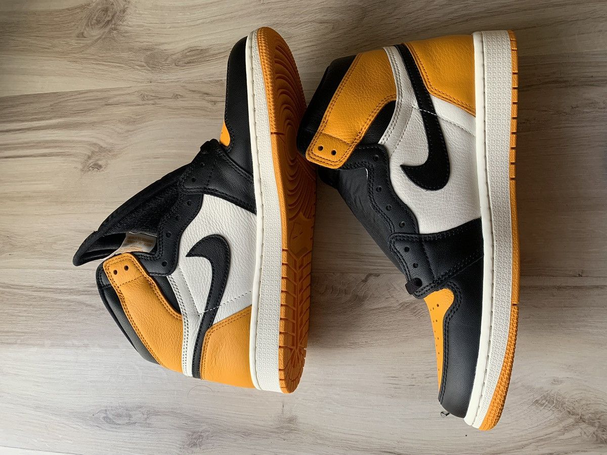 Nike Air Jordan 1 Retro High TAXI Yellow Toe Size US 10.5 / EU 43-44 - 3 Thumbnail