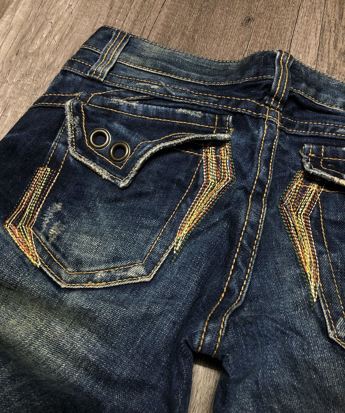 Hysteric Glamour × Japanese Brand WILD JEANS MARAXIA FLARE DISTRESSED DENIM Size 30" / US 8 / IT 44 - 17 Thumbnail