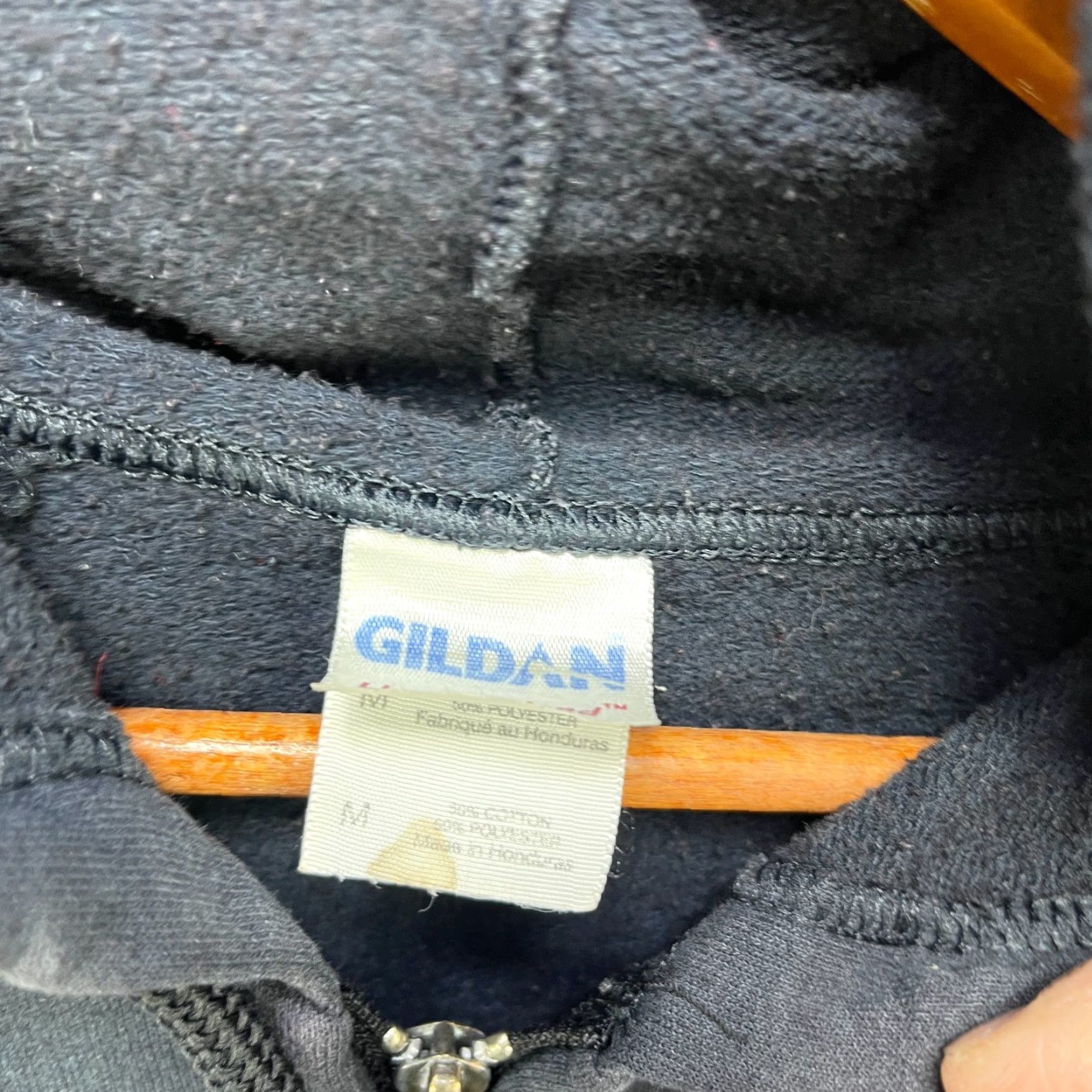 Gildan VINTAGE Darkest Hour Band Hoodie Medium Mens Black Full Zip Emo Y2K Hardcore Sun Faded Gildan Size US M / EU 48-50 / 2 - 6 Thumbnail