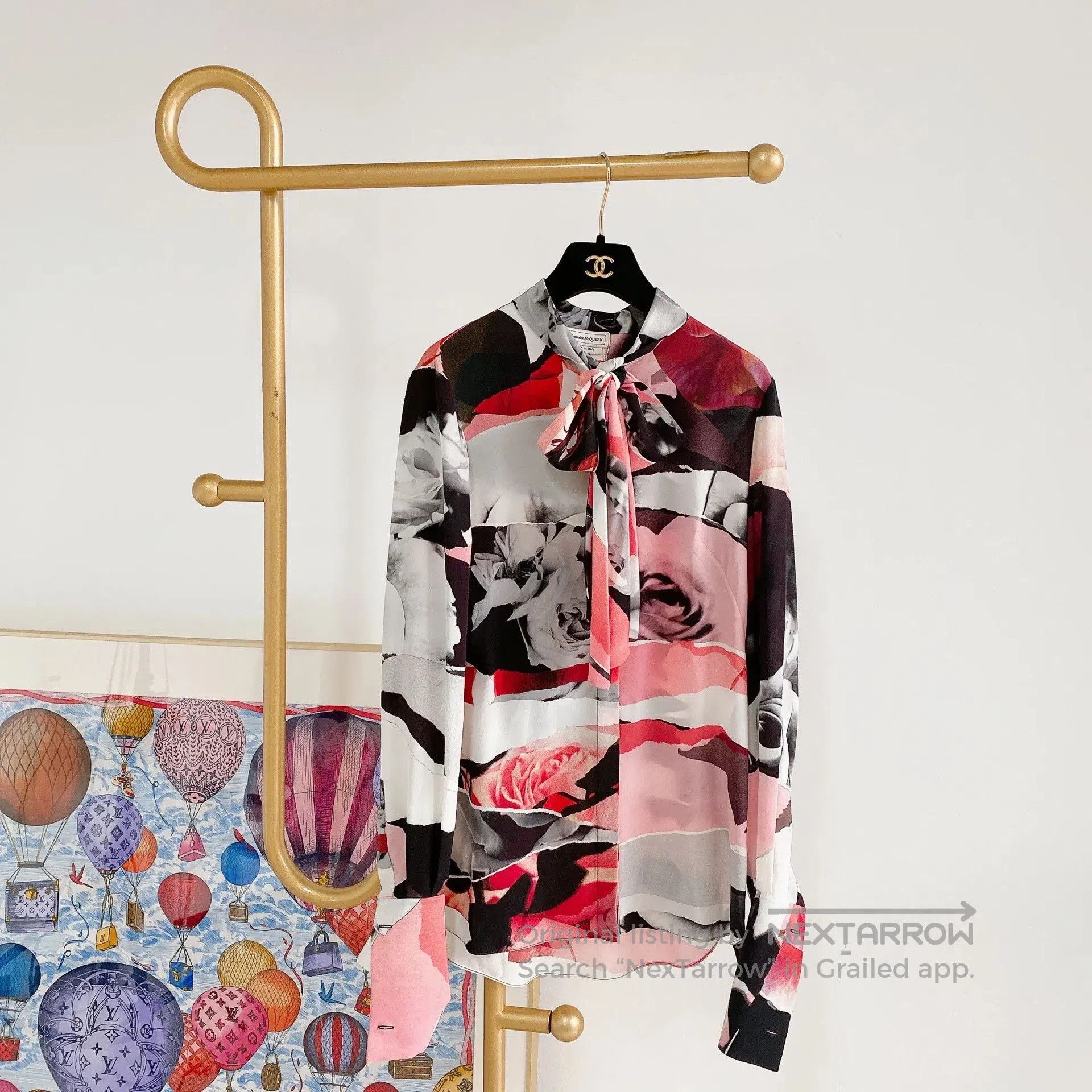 Alexander McQueen Alexander MCQueen All-Over Print Shirt. Size S / US 4 / IT 40 - 1 Thumbnail