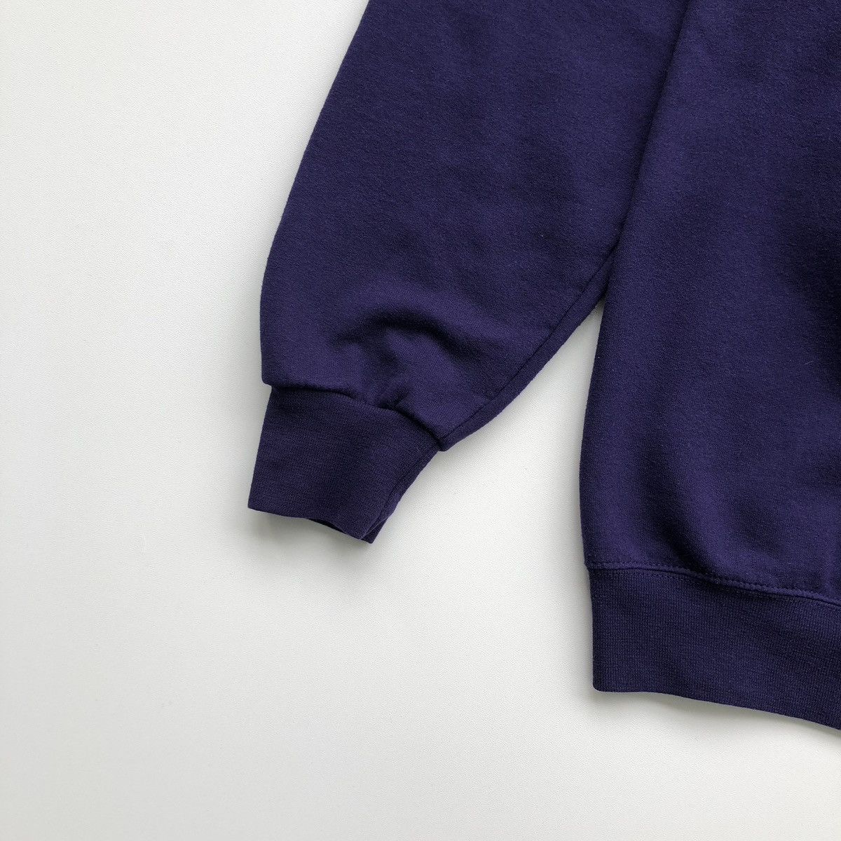 Champion × Vintage Champion ECU East Carolina Pirates 00’s Vintage Sweatshirt Size US M / EU 48-50 / 2 - 6 Thumbnail