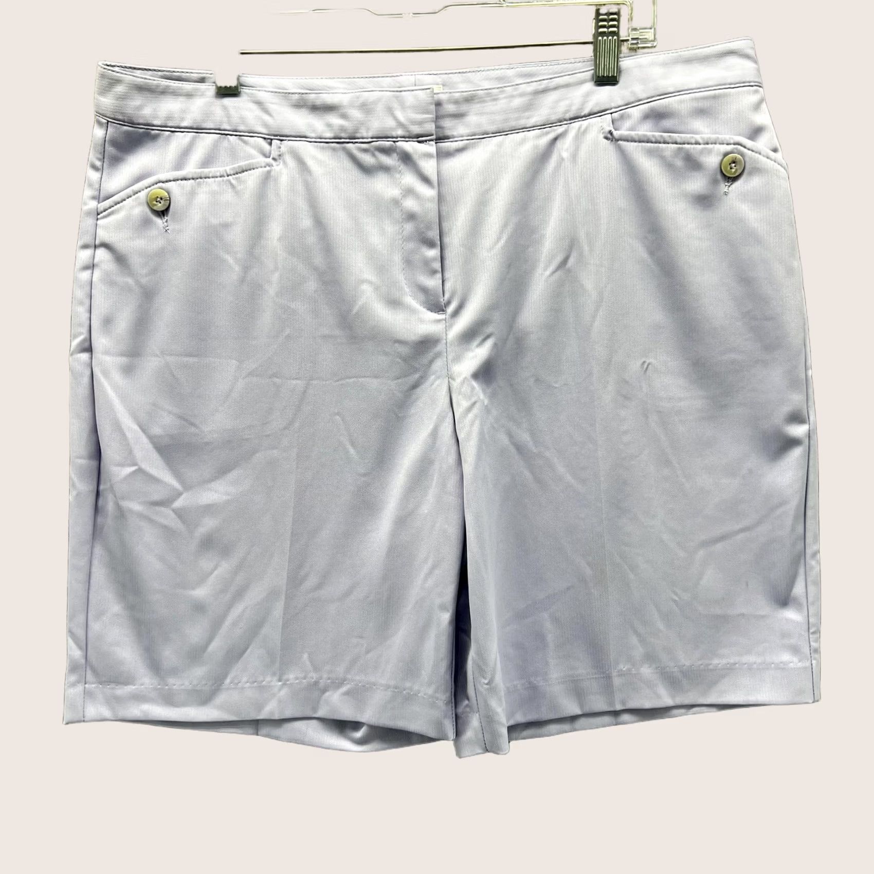 Izod Izod PerformX Shorts Women 14 Purple Stretch Chino Flat Front Casual 9 Inseam Size 36" / US 14 / IT 50 - 1 Thumbnail