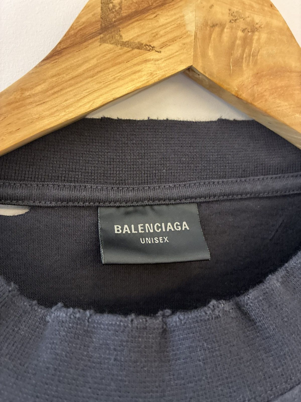 Balenciaga Balenciaga Metal Logo Oversized Distressed T shirt Size US L / EU 52-54 / 3 - 4 Thumbnail