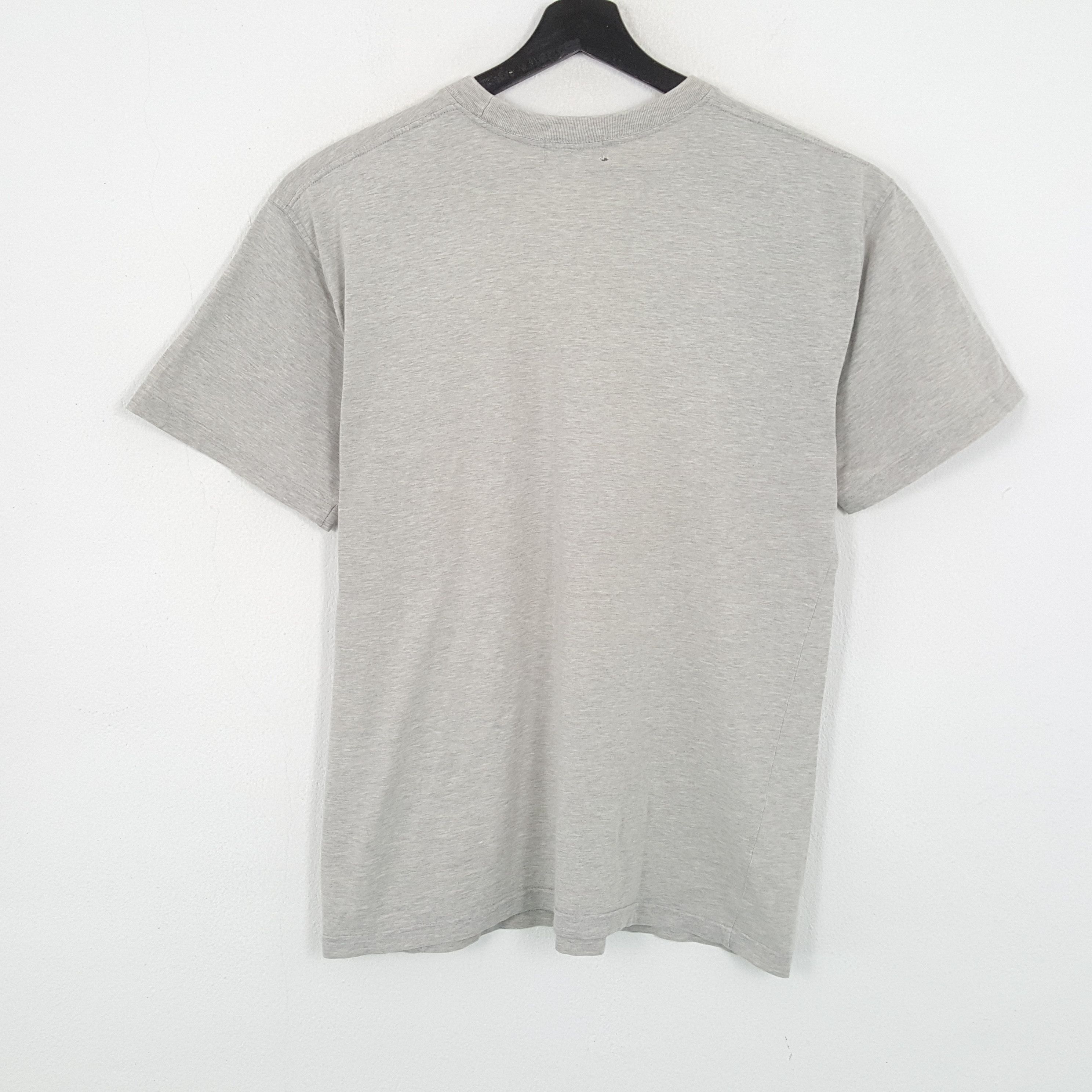 Vintage × Yves Saint Laurent YVES SAINT LAURENT Tshirt Spellout Center Logo Design Size US L / EU 52-54 / 3 - 3 Thumbnail