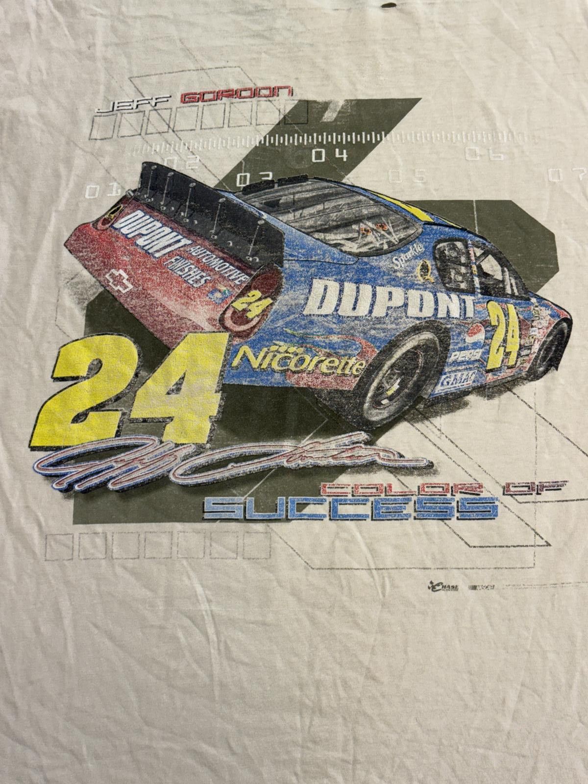 Chase Authentics Thrashed Nascar Jeff Gordon T-shirt Breakthrough Dupont XL Size US XL / EU 56 / 4 - 10 Thumbnail