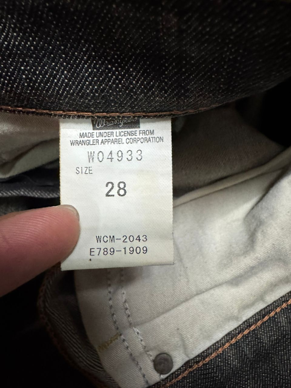 Wrangler 💥Vintage 90s Style Wrangler MudWashed Distress Dark Jeans Size US 29 - 11 Thumbnail