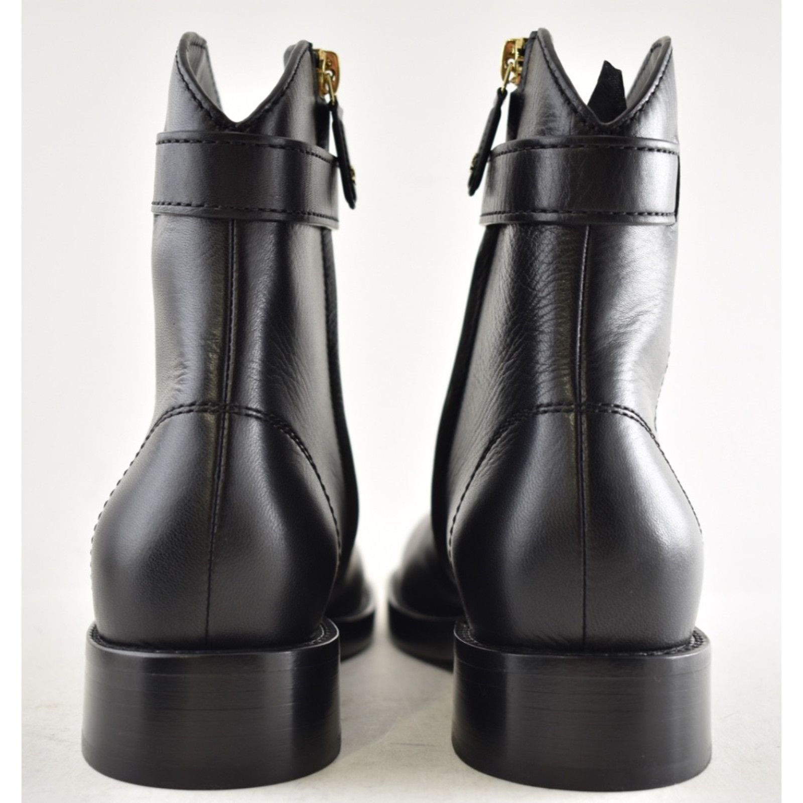 Chanel Chanel 24K Black Calfskin Pearl CC Western Ankle Boots 37 Size US 6 / IT 36 - 11 Thumbnail