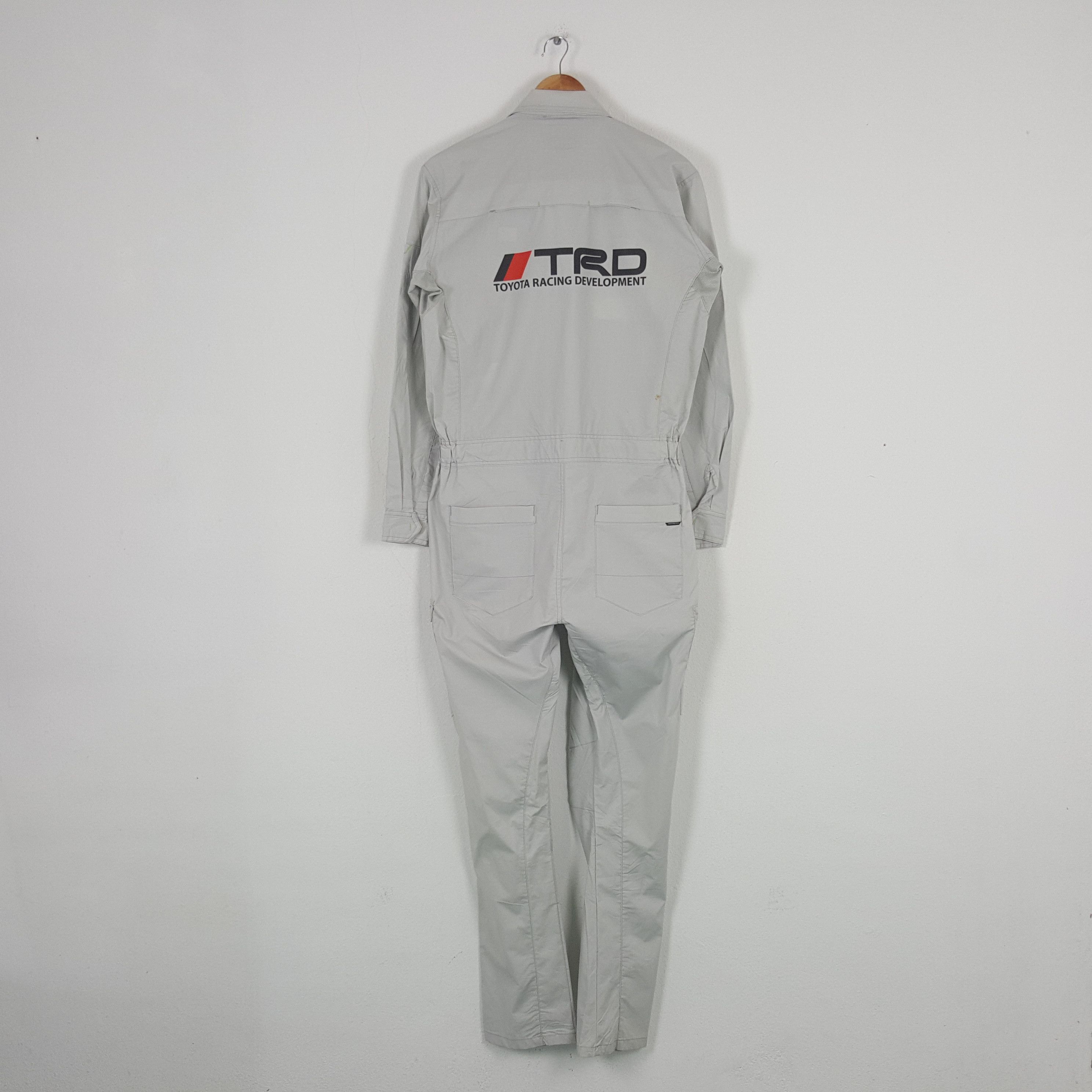 Japanese Brand × Vintage Vintage Toyota Racing Development TRD Coveral Jacket C286N17 Size US M / EU 48-50 / 2 - 1 Thumbnail