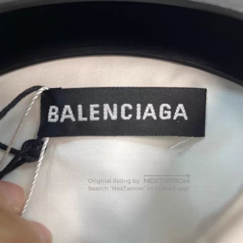 Balenciaga Balenciaga size 37 Bullet Screen Full-Print Long Sleeve Sh Size US S / EU 44-46 / 1 - 3 Thumbnail