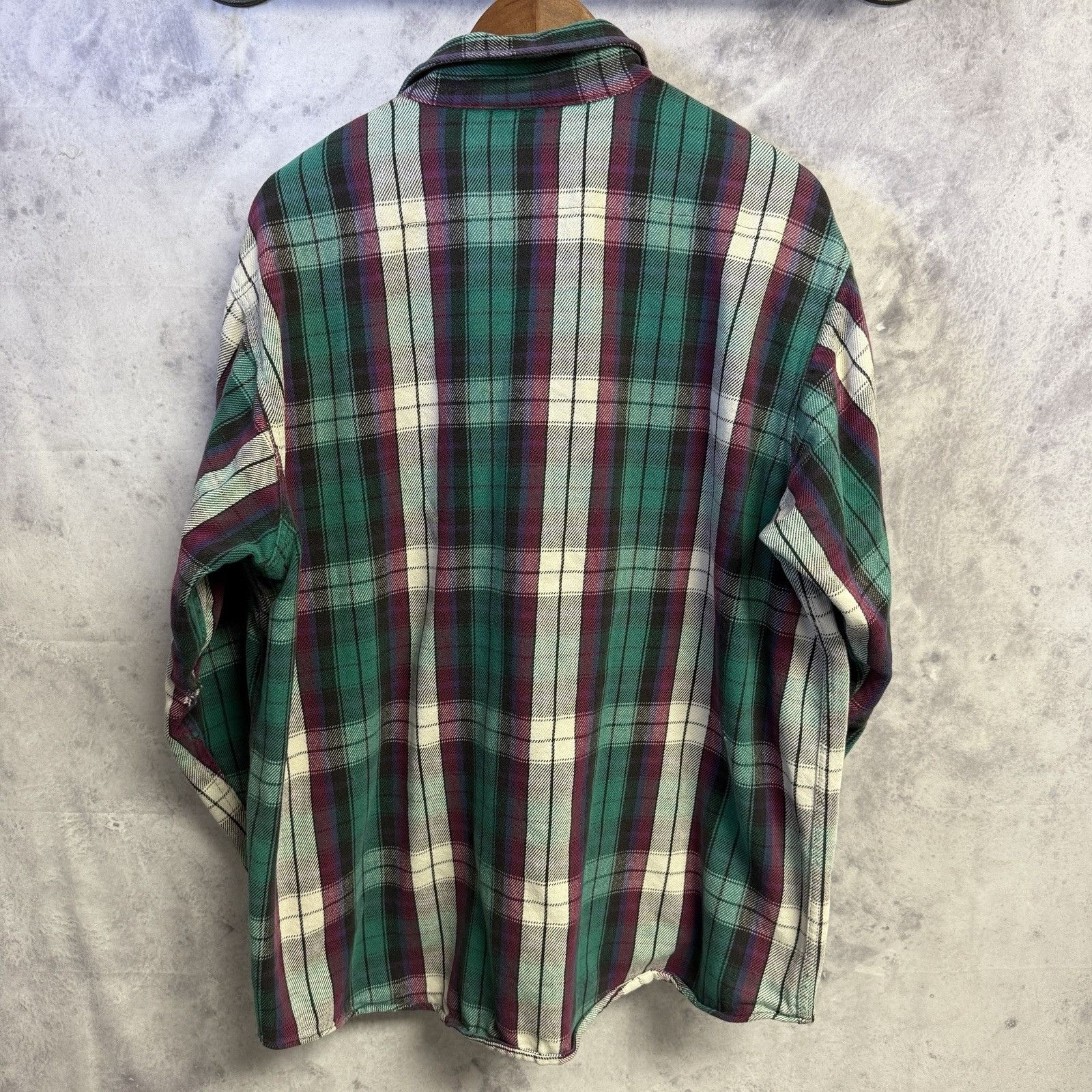 Field & Stream Vintage Field & Stream Plaid Flannel Purple & Green Button Size US XL / EU 56 / 4 - 2 Thumbnail