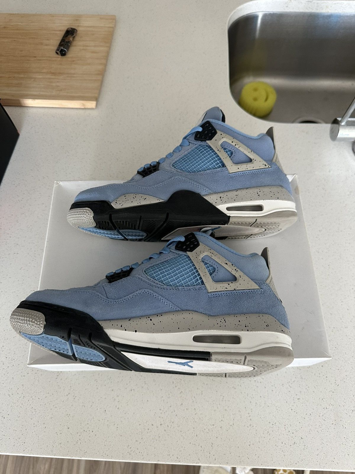 Jordan Brand Jordan Retro 4 Univeristy Blue Size US 7.5 / EU 40-41 - 4 Thumbnail