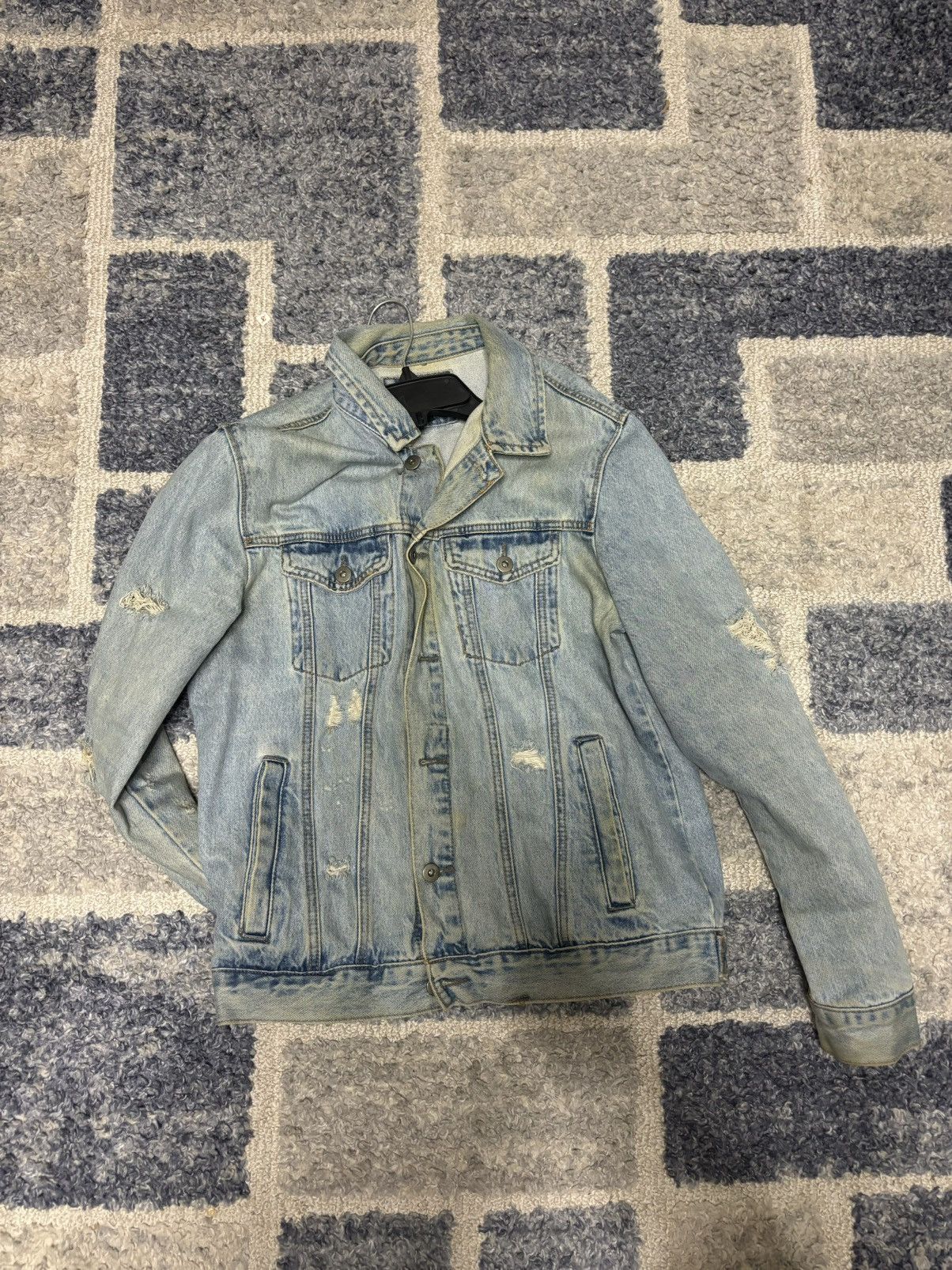 Levi's × Vintage Men’s Distressed Denim Jacket Size US M / EU 48-50 / 2 - 1 Thumbnail