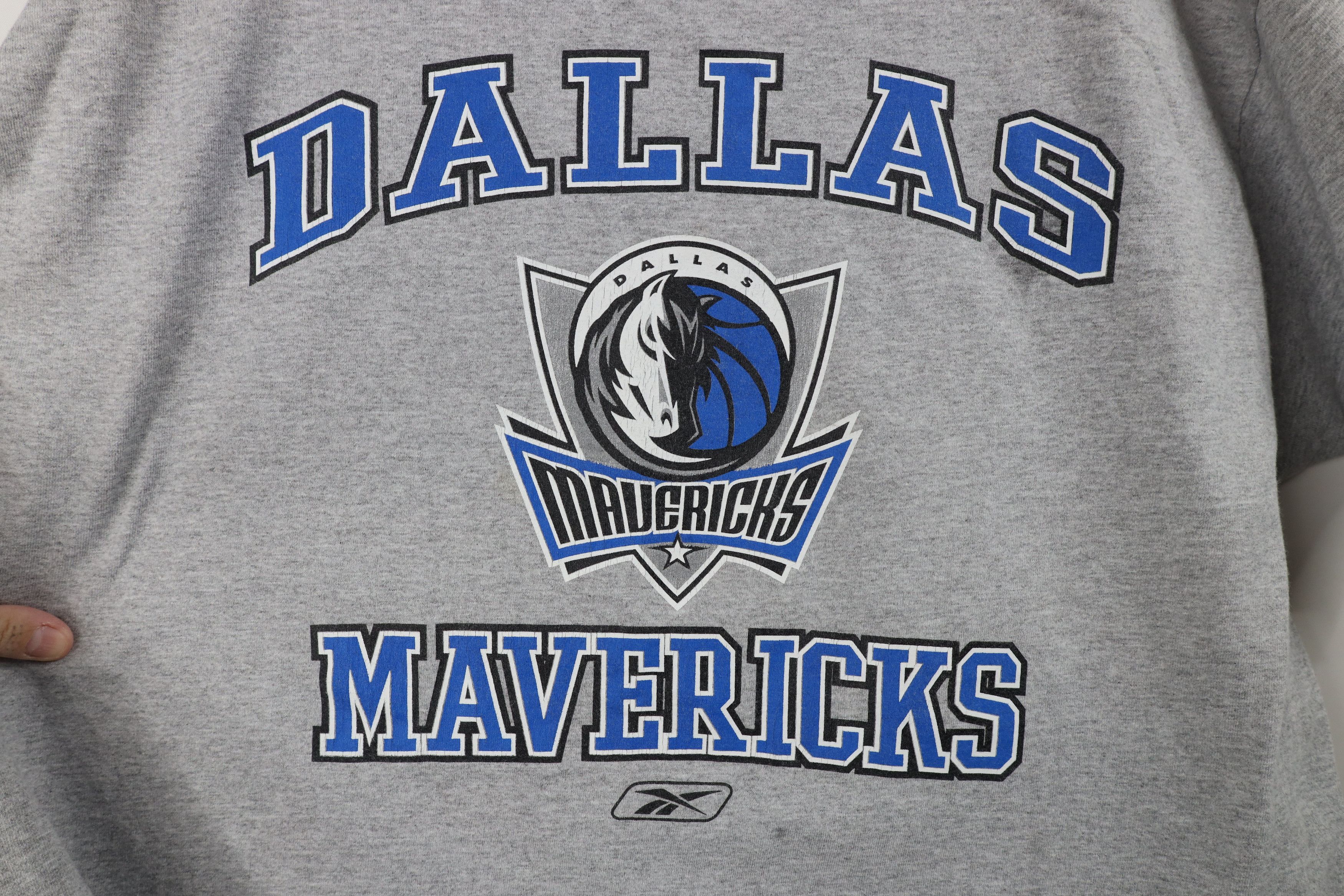 Reebok Vintage Reebok Fit Dallas Mavericks Basketball T-Shirt Gray Size US XL / EU 56 / 4 - 4 Thumbnail