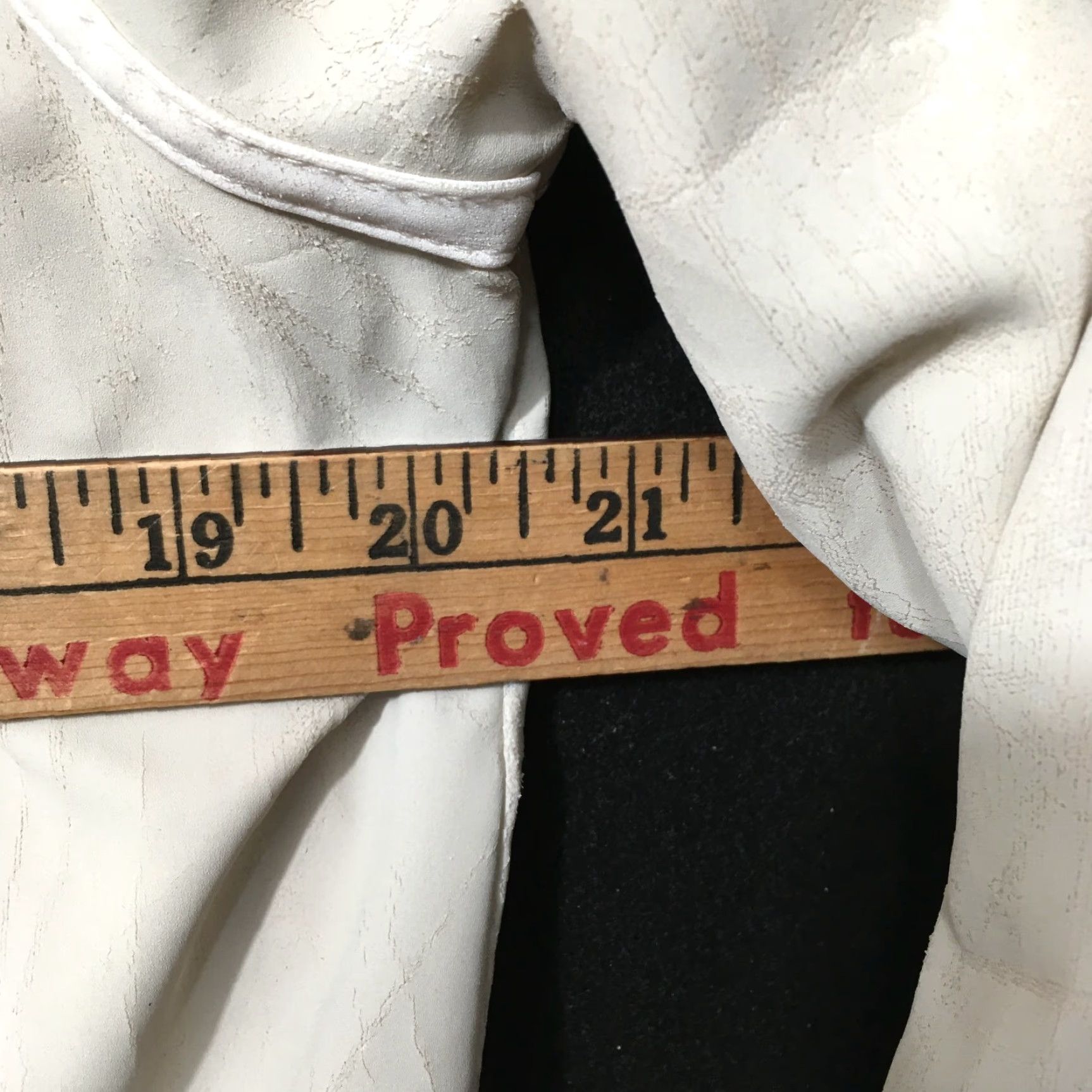 Weatherproof Weatherproof Women's Hooded Rain Jacket Beige L JACKET Heavy Weatherproof Vintage Long Sleeve Size L / US 10 / IT 46 - 6 Thumbnail