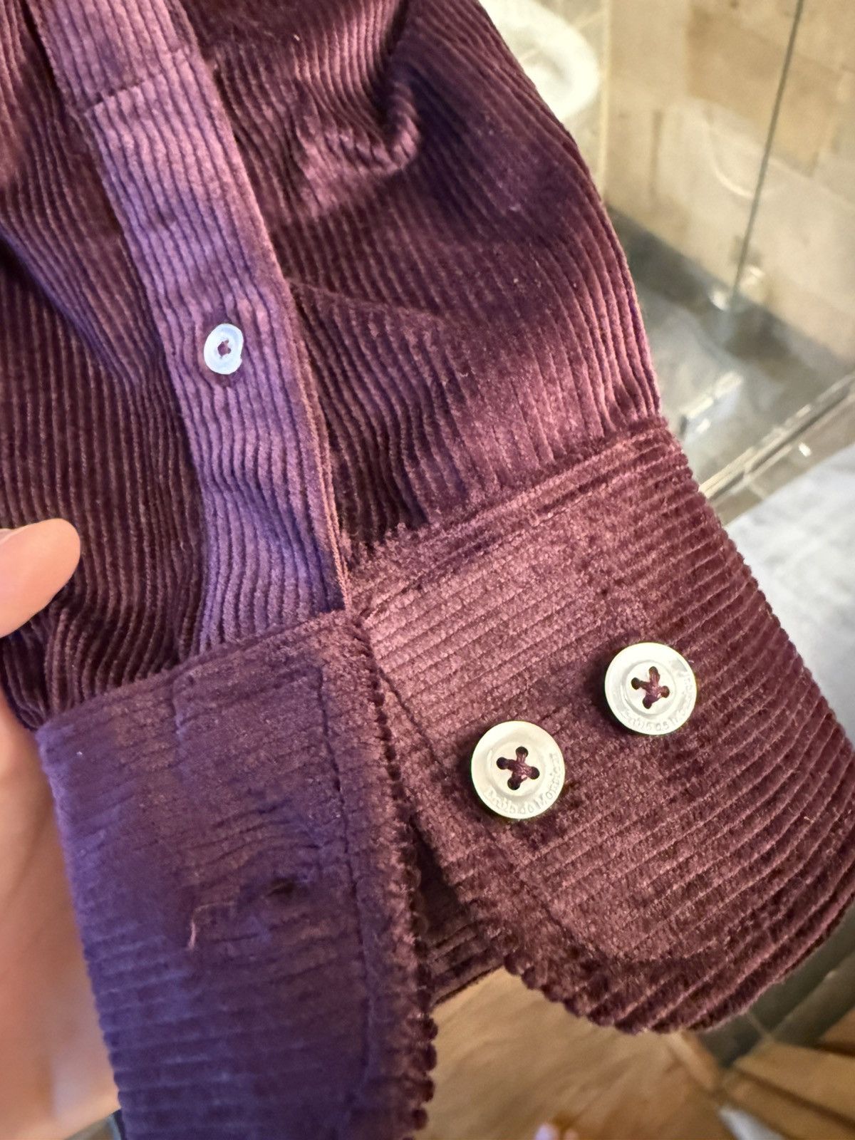 Drole De Monsieur Velour corduroy pearl button down Size US M / EU 48-50 / 2 - 5 Thumbnail